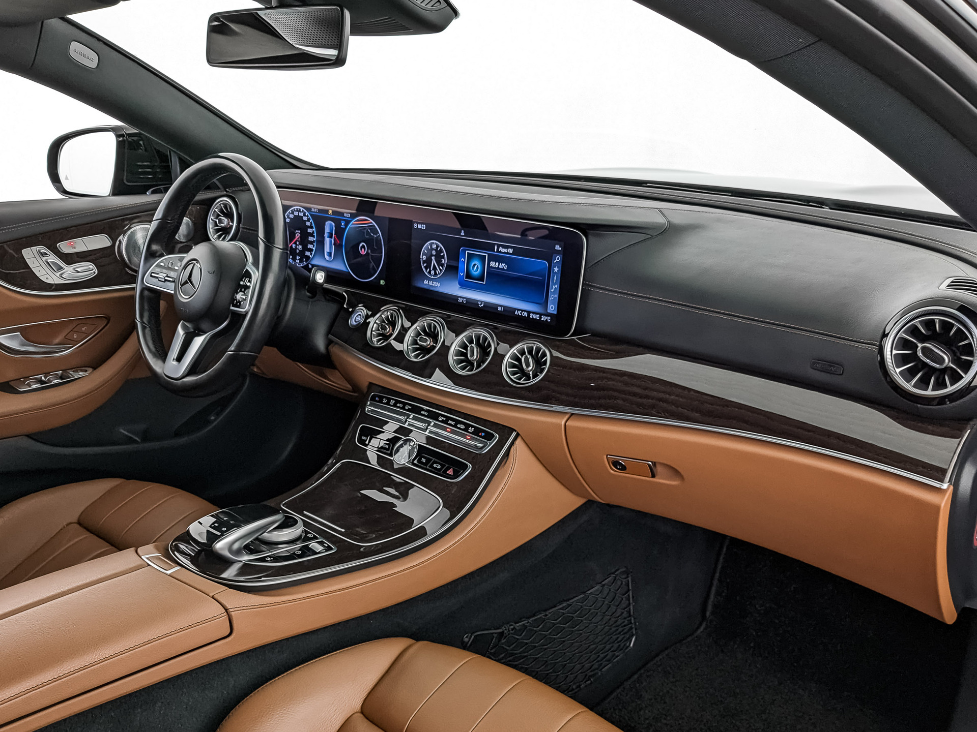 MERCEDES-BENZ E-Класс Купе 2.00 (197 л.с), автомат, 2019, пробег 99 783 км