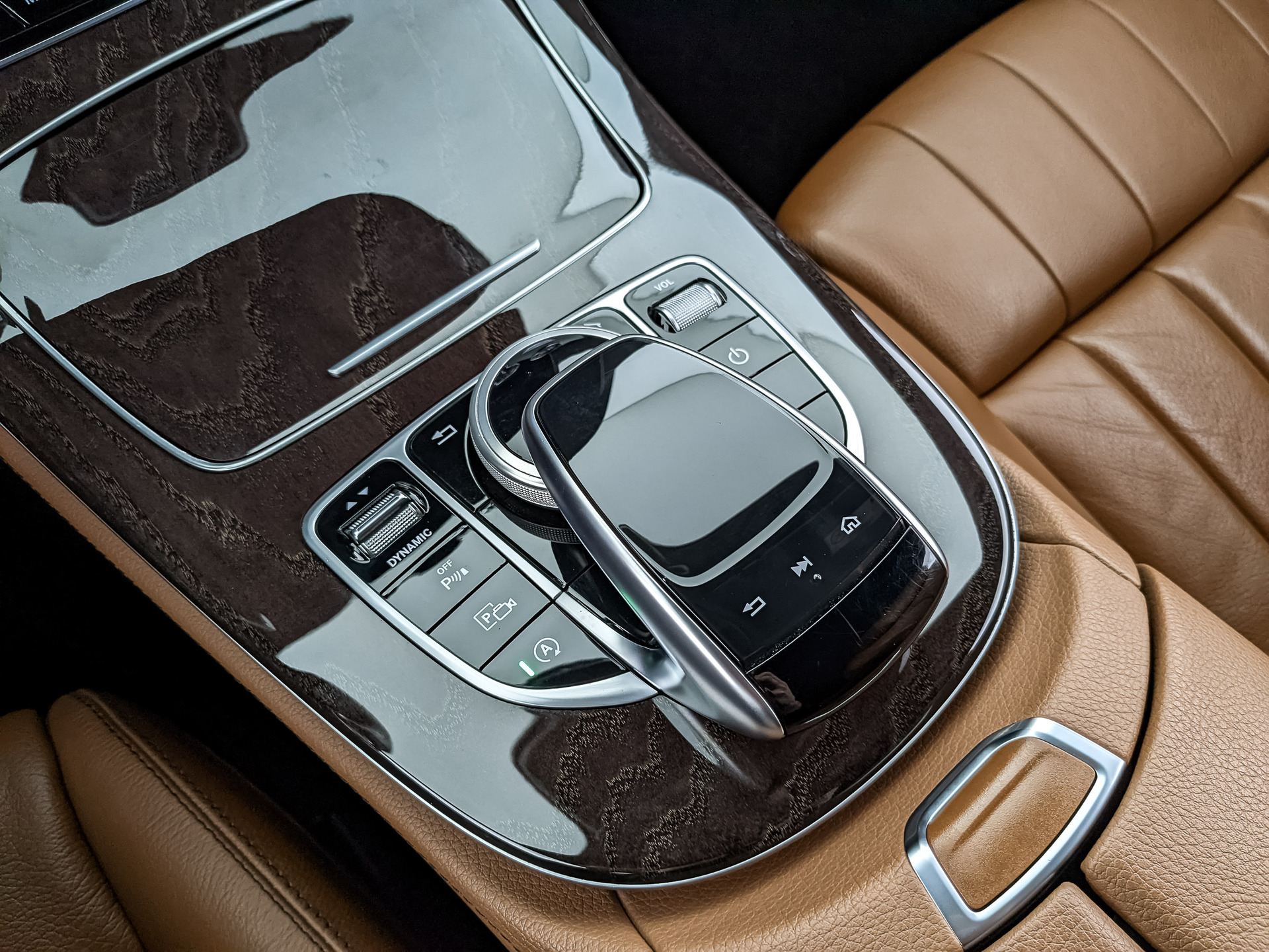 MERCEDES-BENZ E-Класс Купе 2.00 (197 л.с), автомат, 2019, пробег 99 783 км