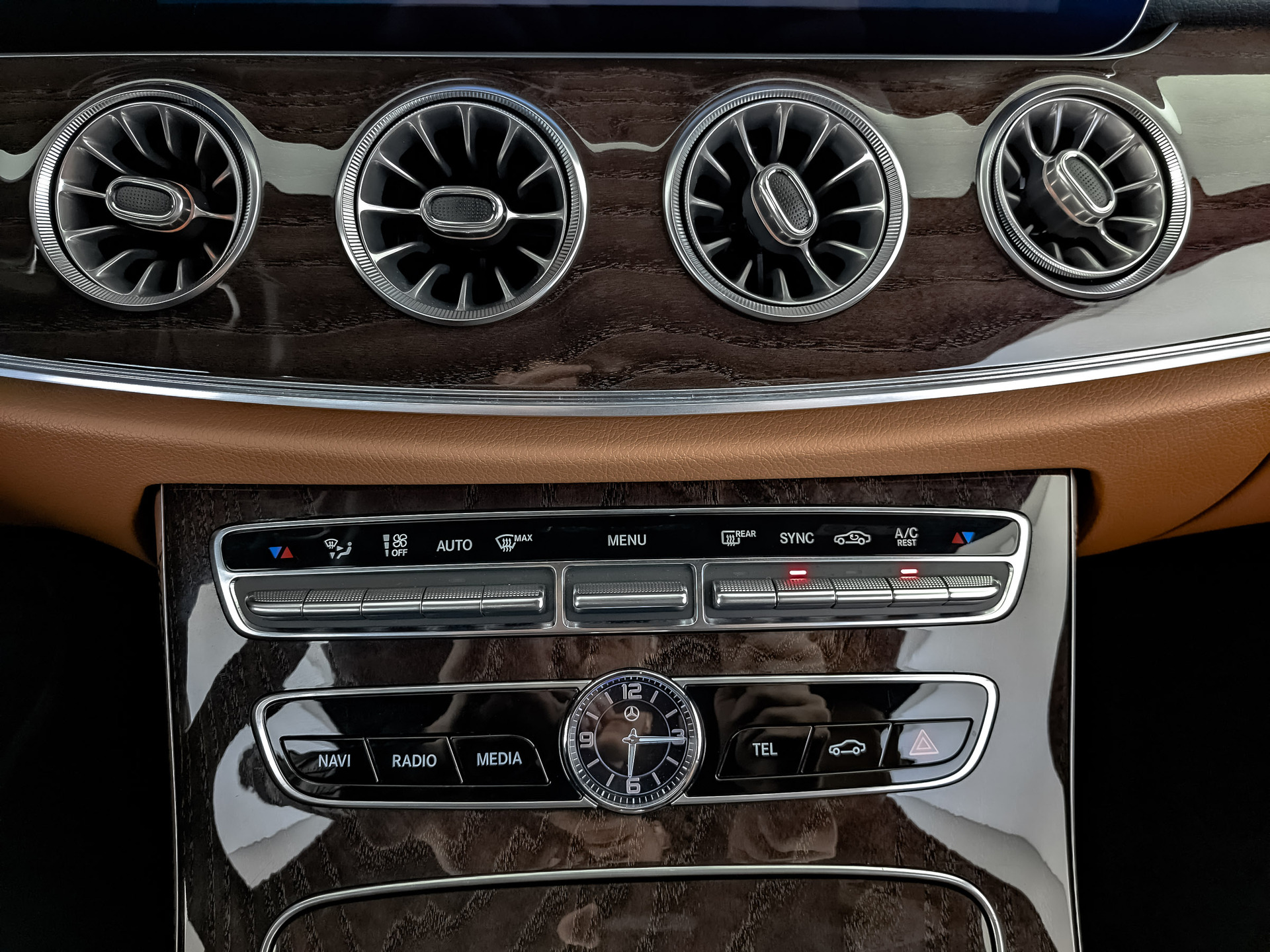 MERCEDES-BENZ E-Класс Купе 2.00 (197 л.с), автомат, 2019, пробег 99 783 км