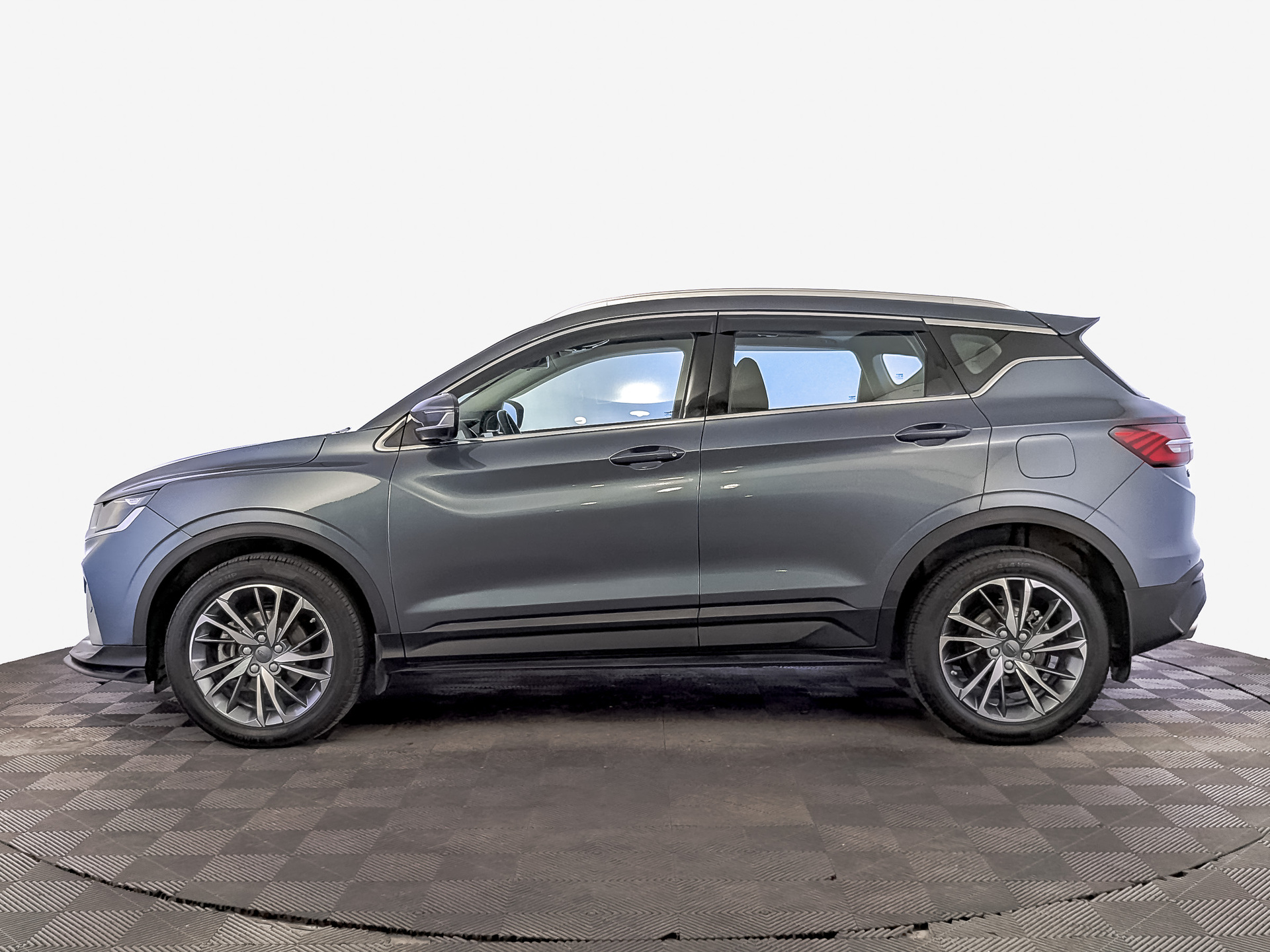 GEELY Coolray 1.50 (149 л.с), автомат, 2023, пробег 70 867 км