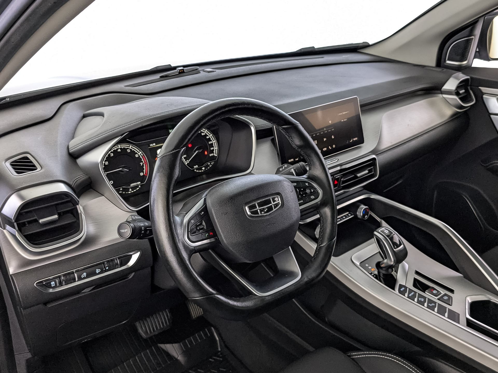 GEELY Coolray 1.50 (149 л.с), автомат, 2023, пробег 70 867 км