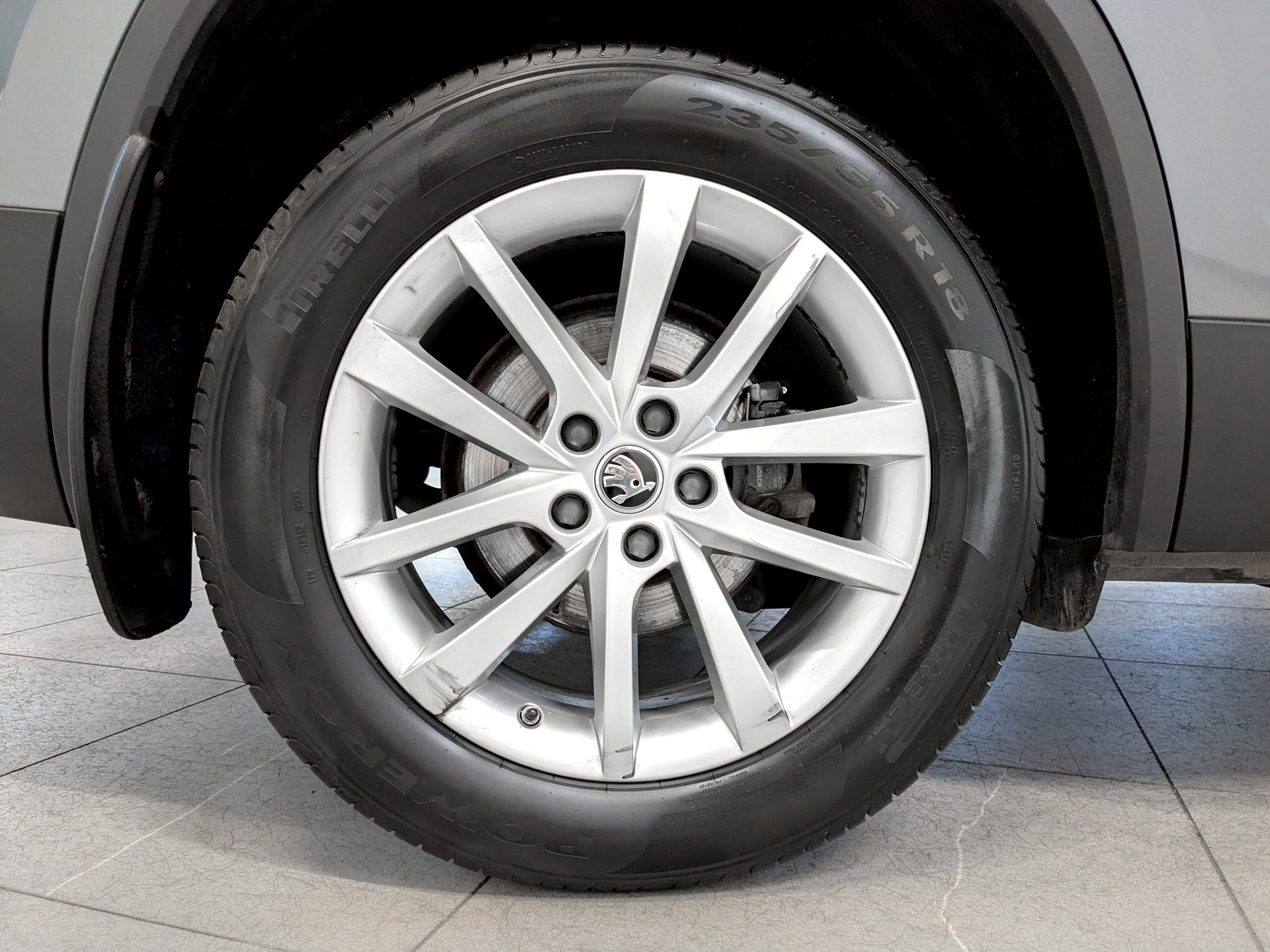 SKODA Kodiaq 2.00 (180 л.с), автомат, 2018, пробег 63 082 км