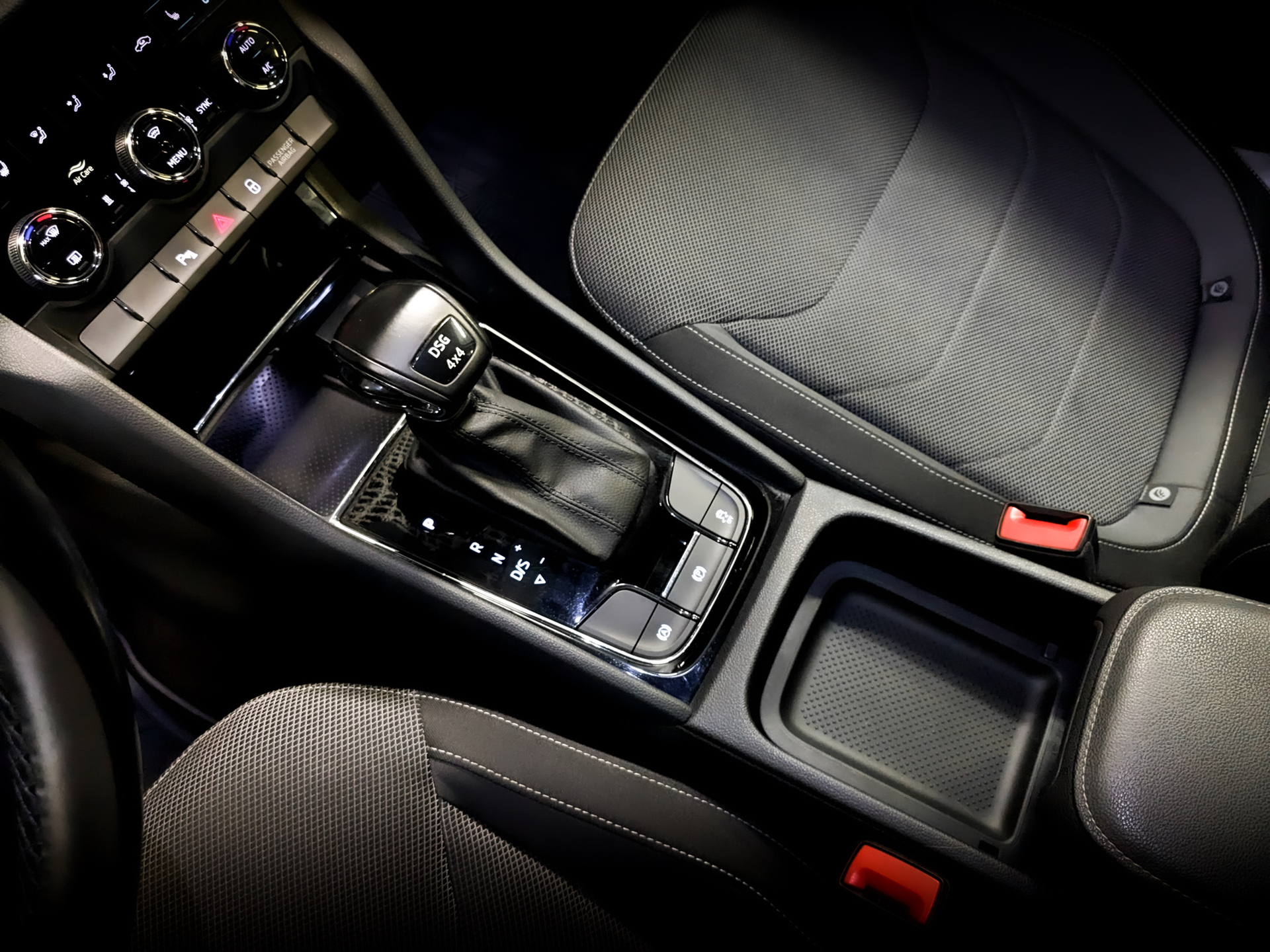 SKODA Kodiaq 2.00 (180 л.с), автомат, 2018, пробег 63 082 км