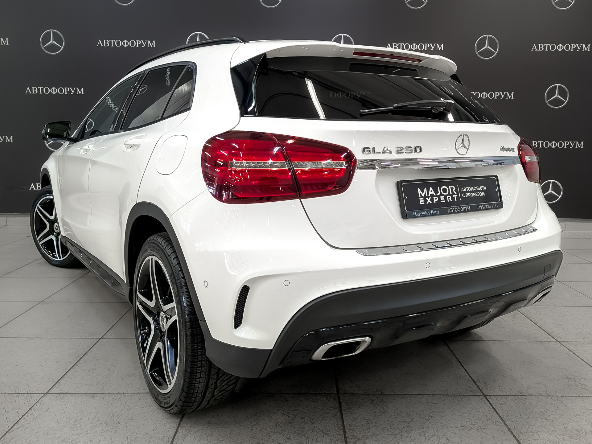 MERCEDES-BENZ GLA 2.00 (211 л.с), автомат, 2018, пробег 95 501 км