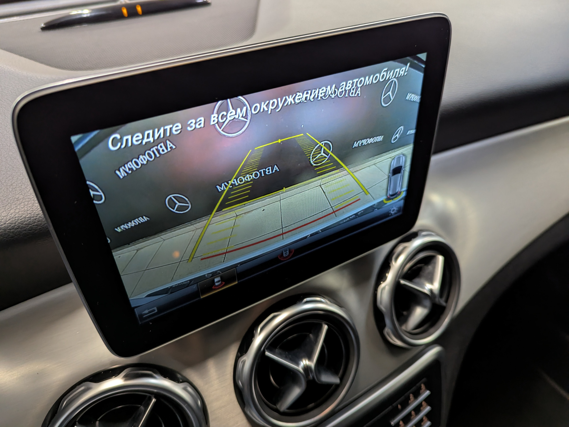 MERCEDES-BENZ GLA 2.00 (211 л.с), автомат, 2018, пробег 95 501 км