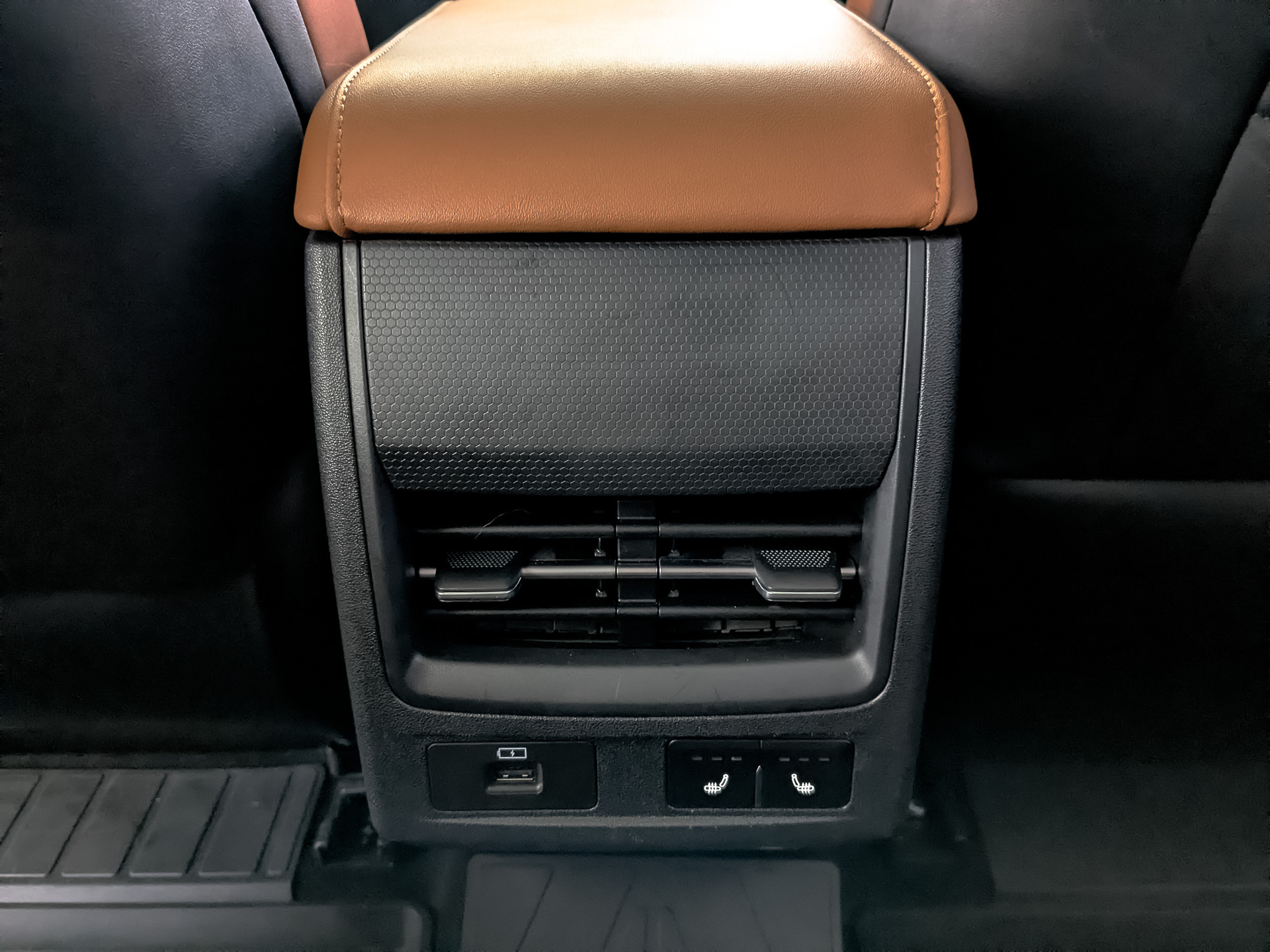 OMODA C5 1.60 (150 л.с), автомат, 2023, пробег 97 199 км