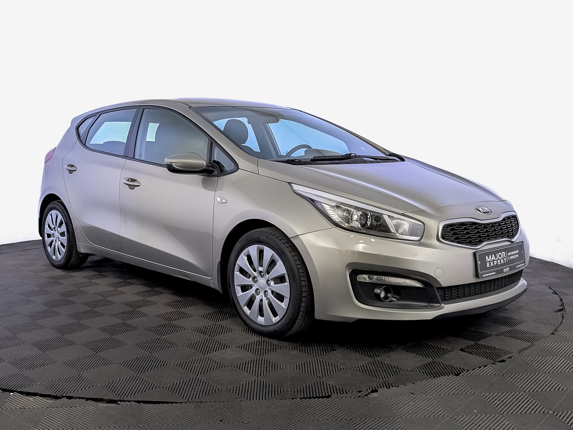 KIA Ceed 1.60 (130 л.с), автомат, 2017, пробег 100 294 км