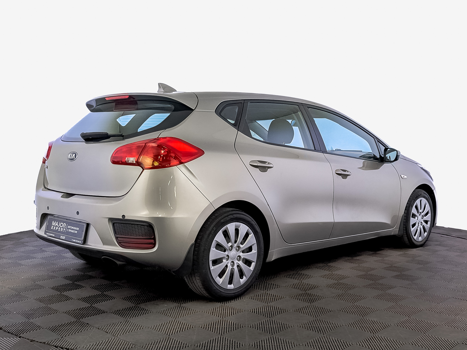 KIA Ceed 1.60 (130 л.с), автомат, 2017, пробег 100 294 км