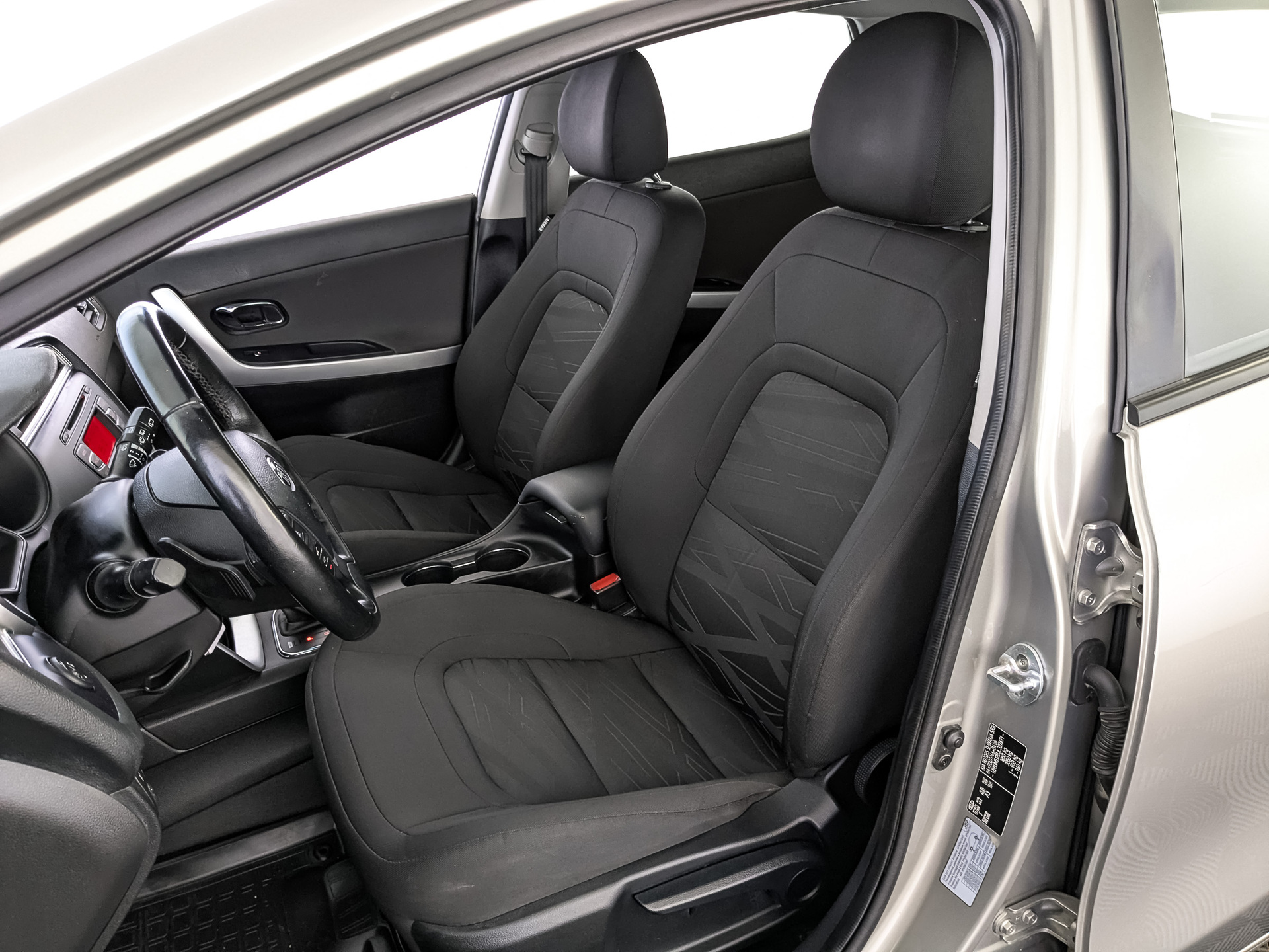 KIA Ceed 1.60 (130 л.с), автомат, 2017, пробег 100 294 км