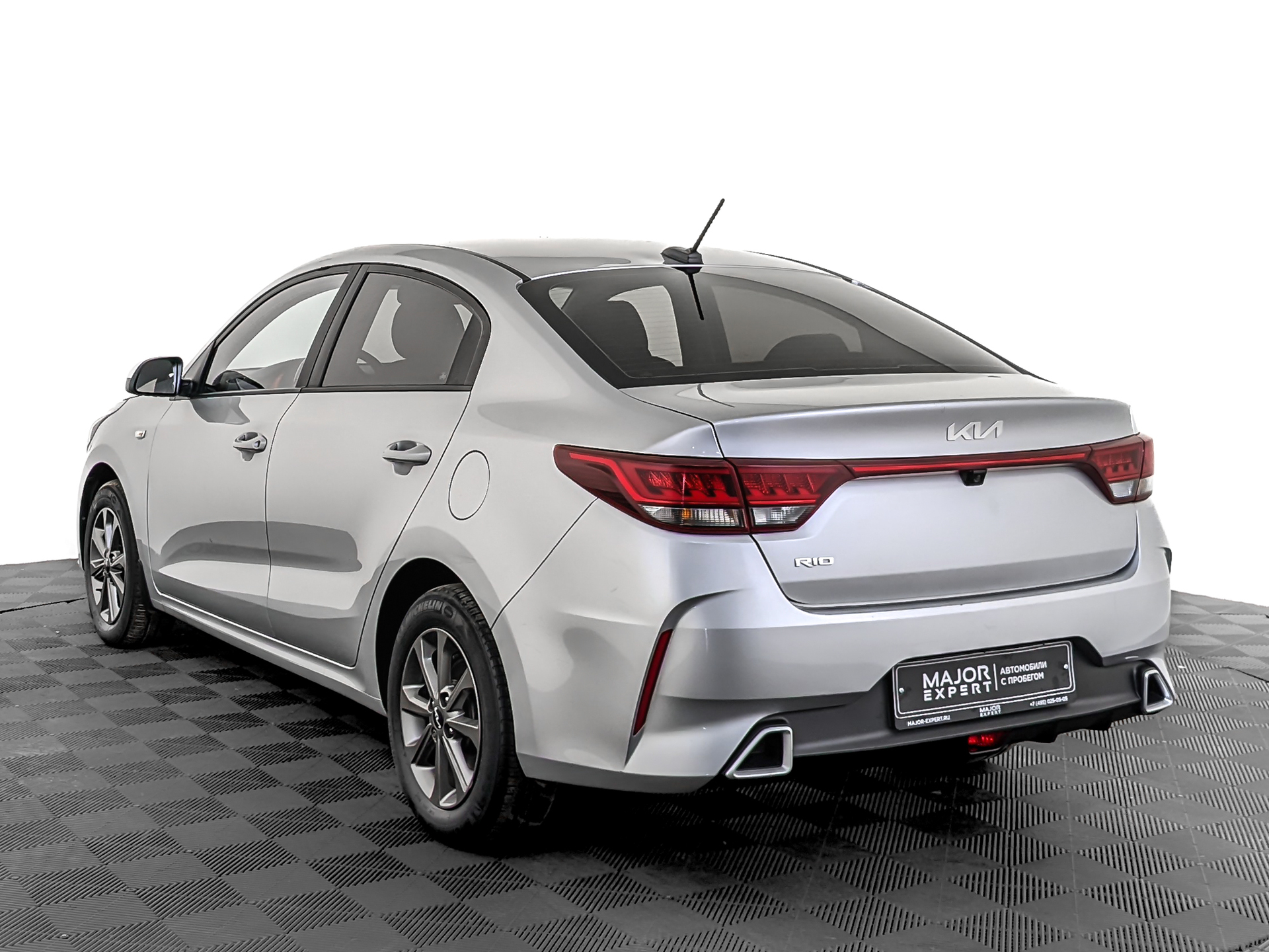 KIA Rio 1.60 (123 л.с), автомат, 2021, пробег 89 200 км