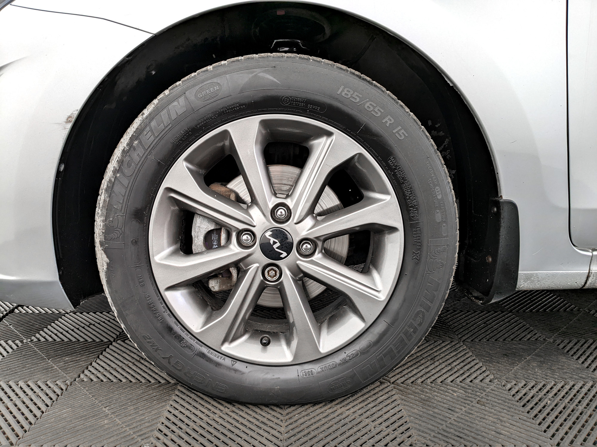 KIA Rio 1.60 (123 л.с), автомат, 2021, пробег 89 200 км