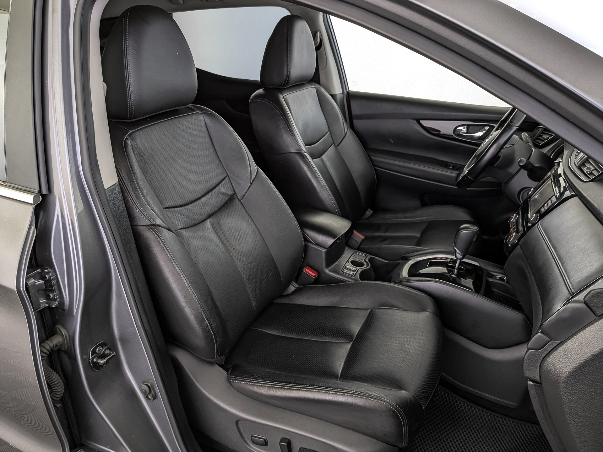 NISSAN Qashqai 2.00 (144 л.с), автомат, 2020, пробег 100 722 км