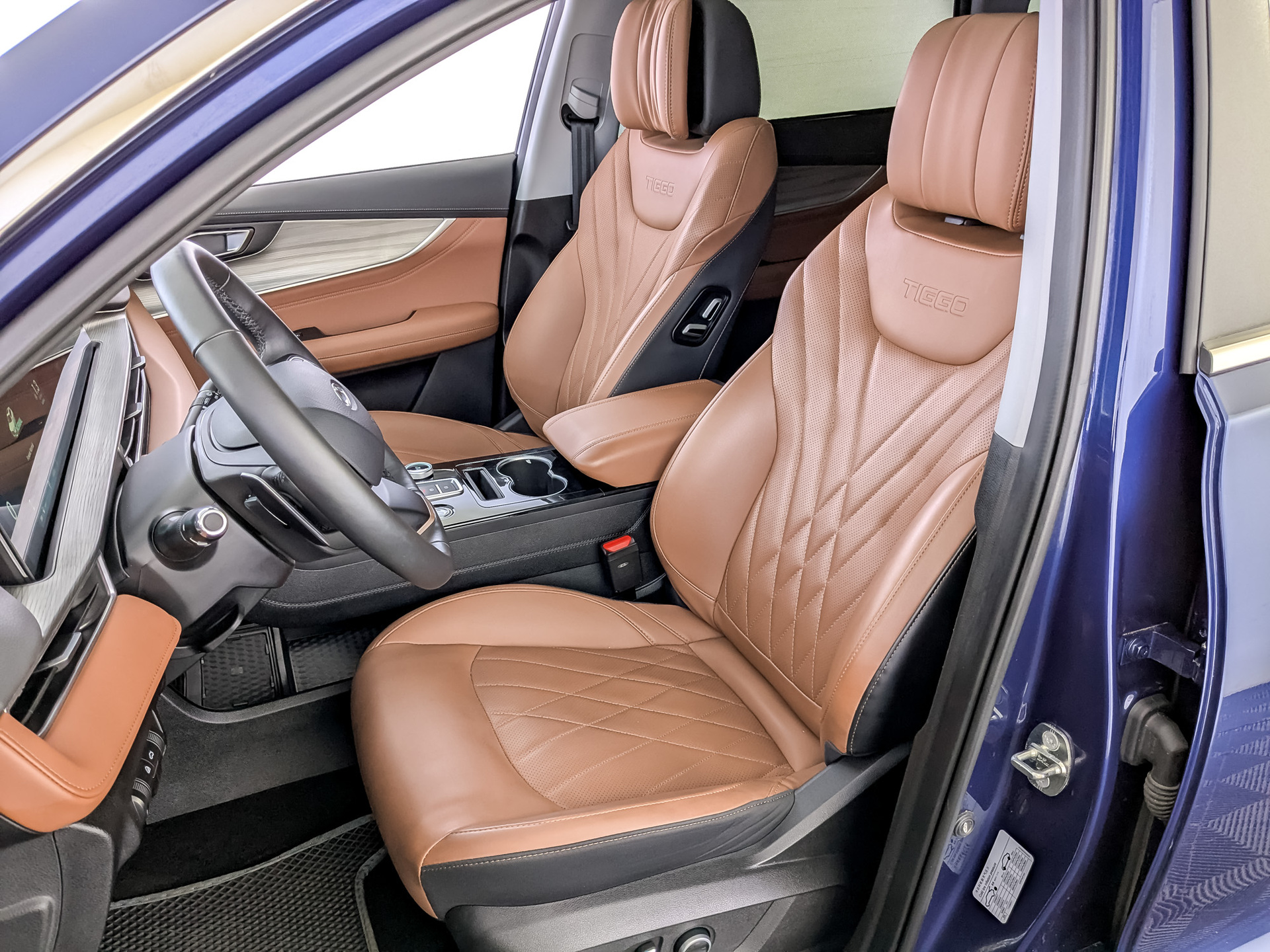 CHERY Tiggo 8 Pro 2.00 (197 л.с), автомат, 2023, пробег 33 226 км