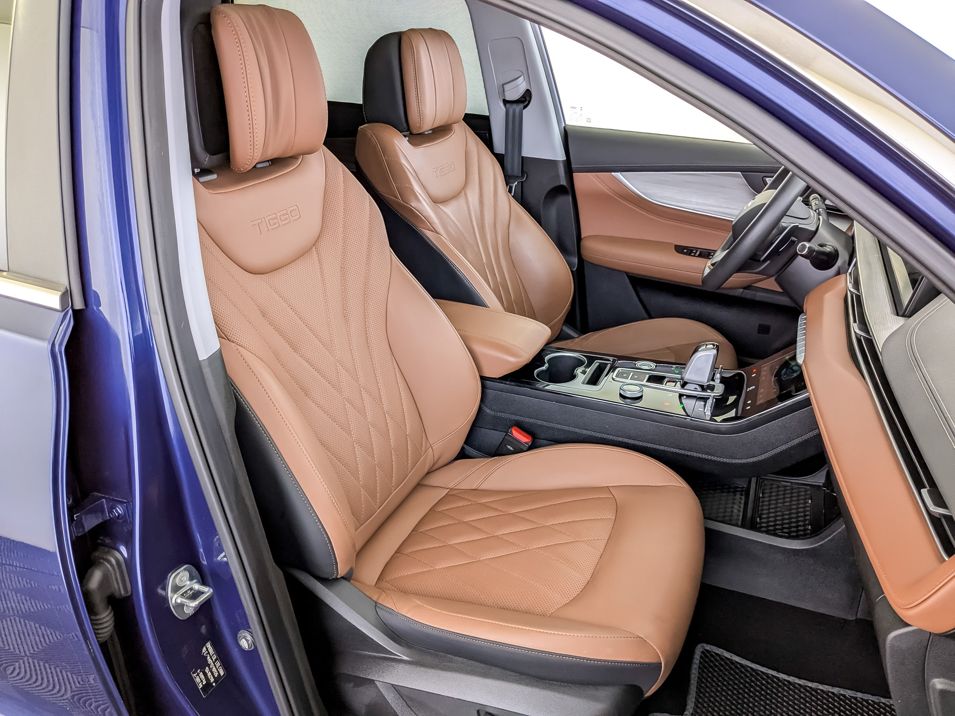 CHERY Tiggo 8 Pro 2.00 (197 л.с), автомат, 2023, пробег 33 226 км