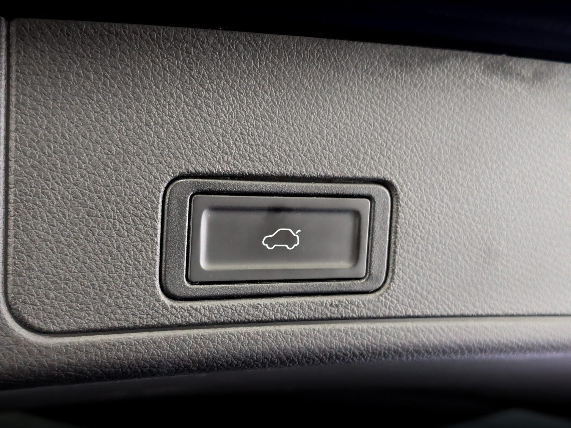 CHERY Tiggo 8 Pro 2.00 (197 л.с), автомат, 2023, пробег 33 226 км