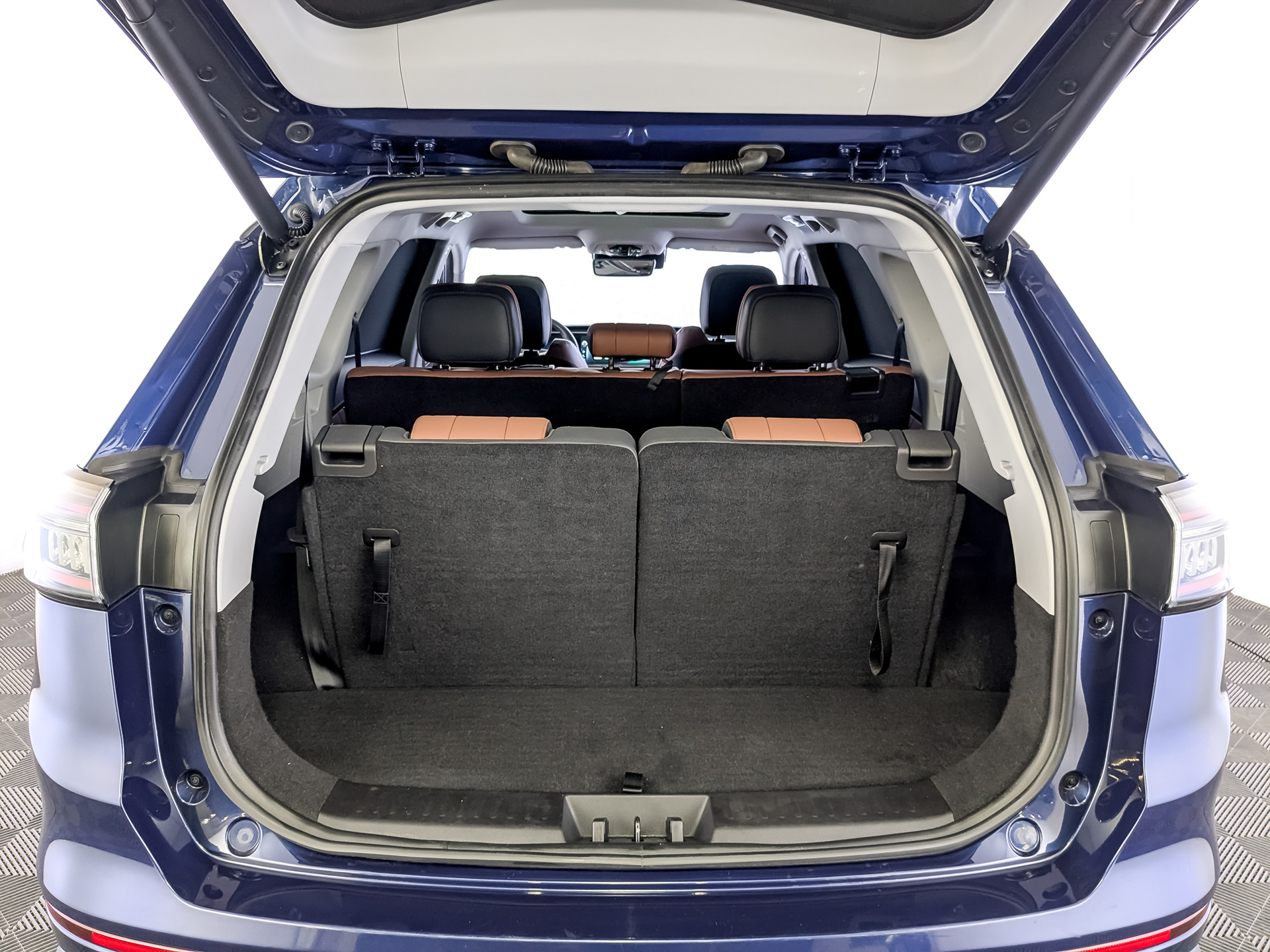 CHERY Tiggo 8 Pro 2.00 (197 л.с), автомат, 2023, пробег 33 226 км
