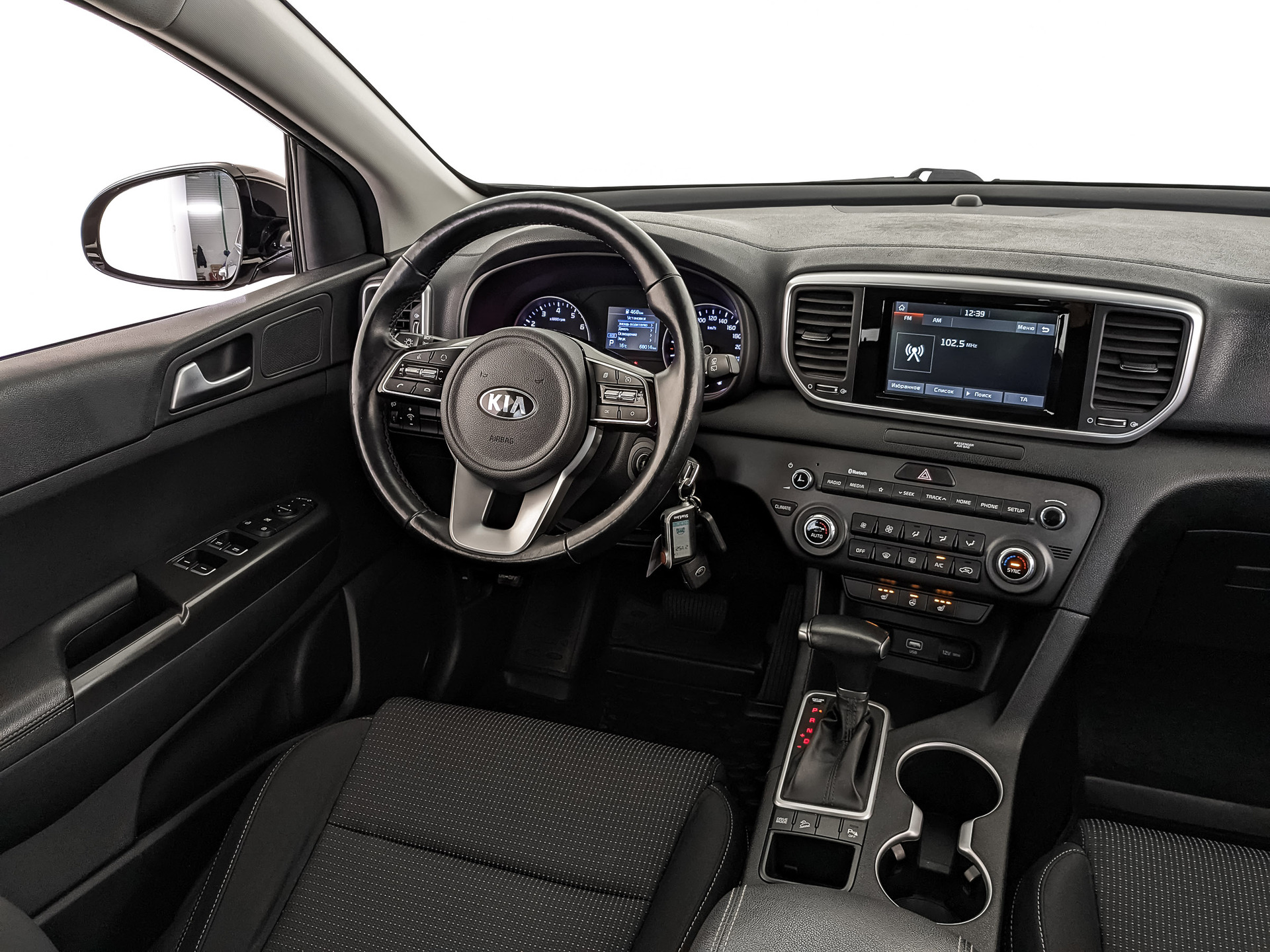KIA Sportage 2.00 (150 л.с), автомат, 2019, пробег 68 013 км