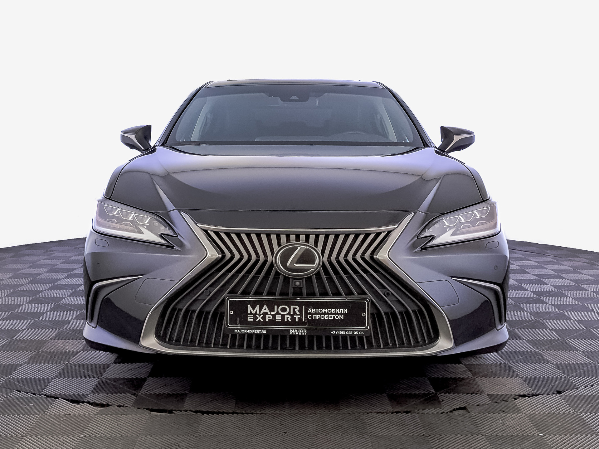 LEXUS ES 2.50 (200 л.с), автомат, 2018, пробег 227 838 км