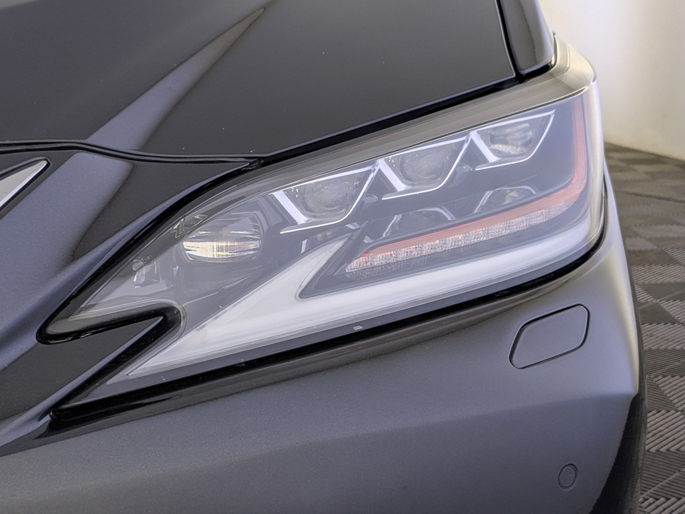 Фото Lexus ES с пробегом 227838 км