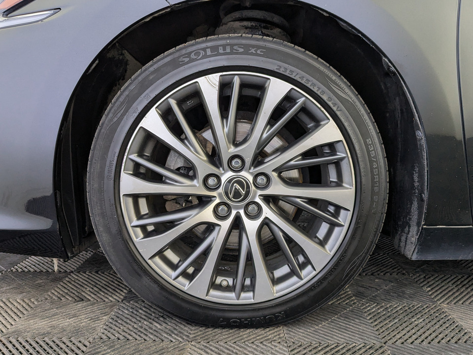 Фото Lexus ES с пробегом 227838 км