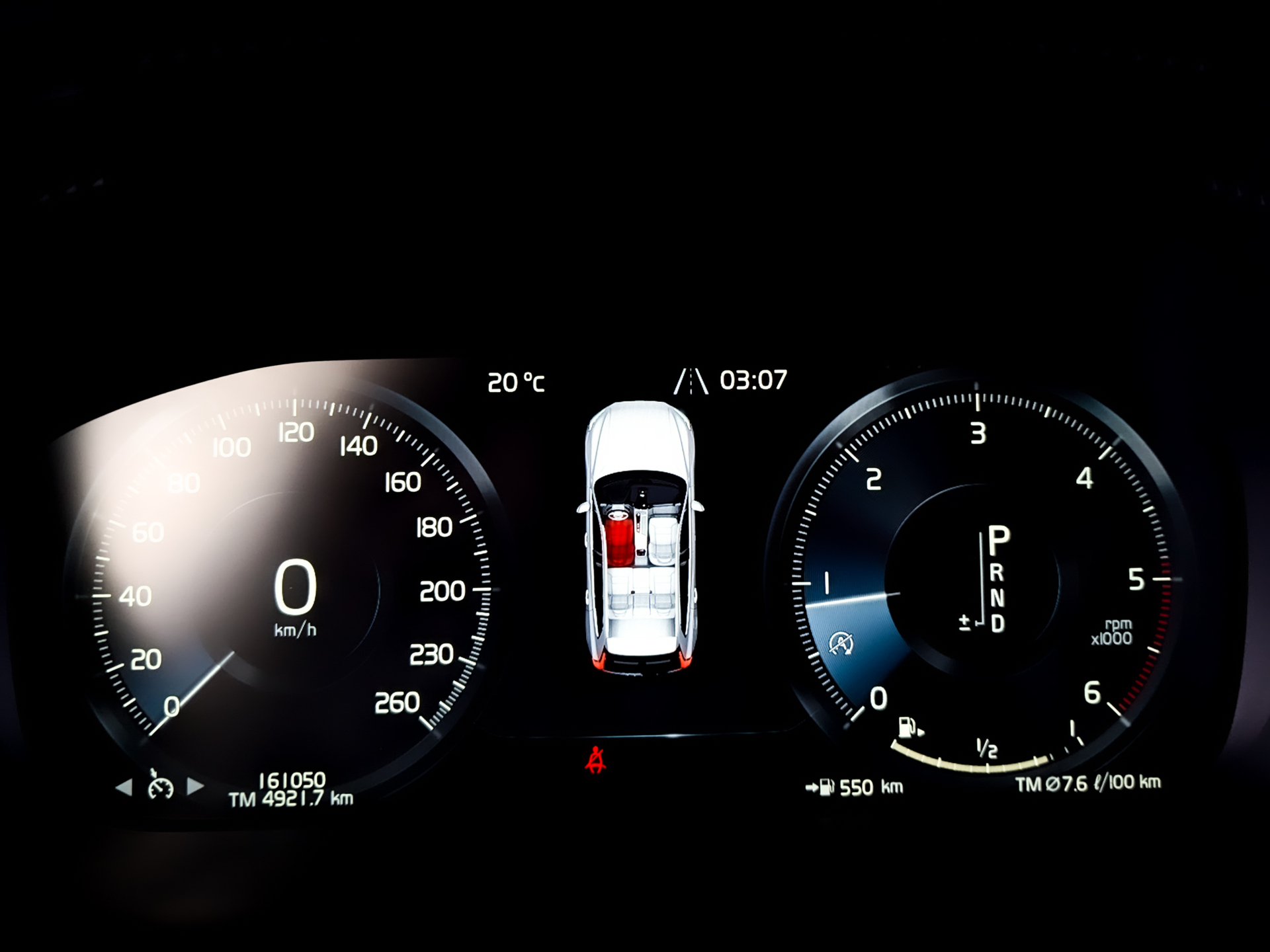 VOLVO XC60 2.00 (190 л.с), автомат, 2019, пробег 161 048 км