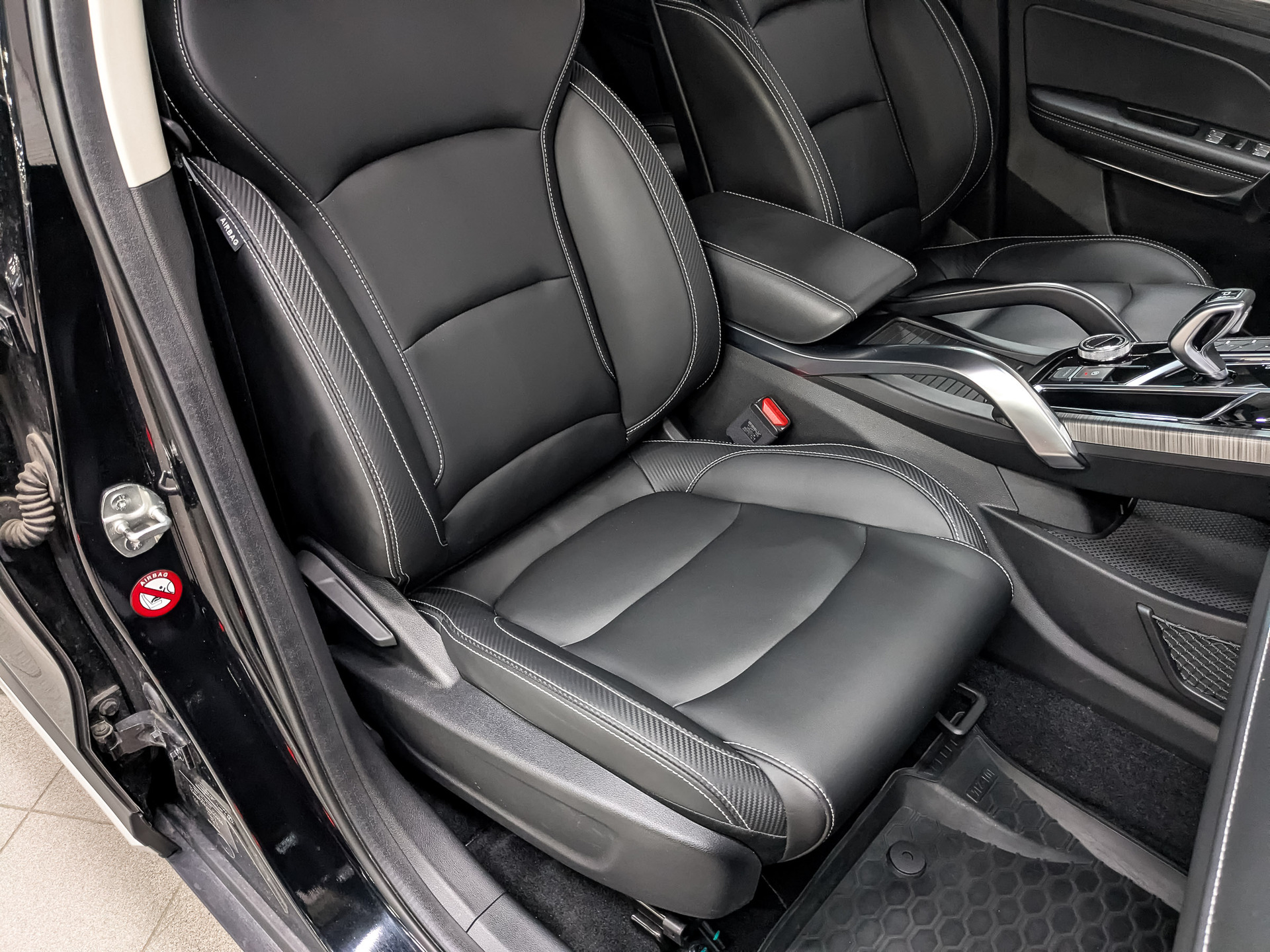GEELY Atlas Pro 1.50 (177 л.с), автомат, 2022, пробег 64 886 км