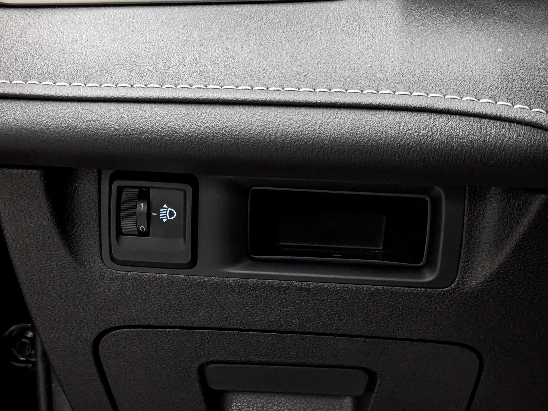 GEELY Atlas Pro 1.50 (177 л.с), автомат, 2022, пробег 64 886 км
