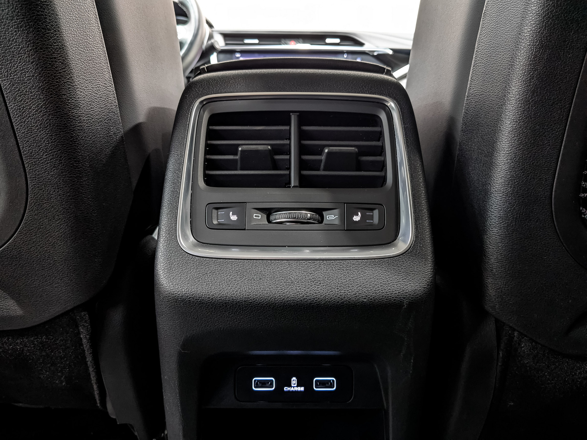 GEELY Atlas Pro 1.50 (177 л.с), автомат, 2022, пробег 64 886 км