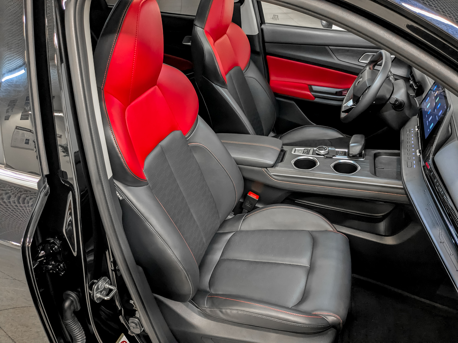 CHANGAN CS55 Plus 1.50 (181 л.с), автомат, 2023, пробег 40 392 км