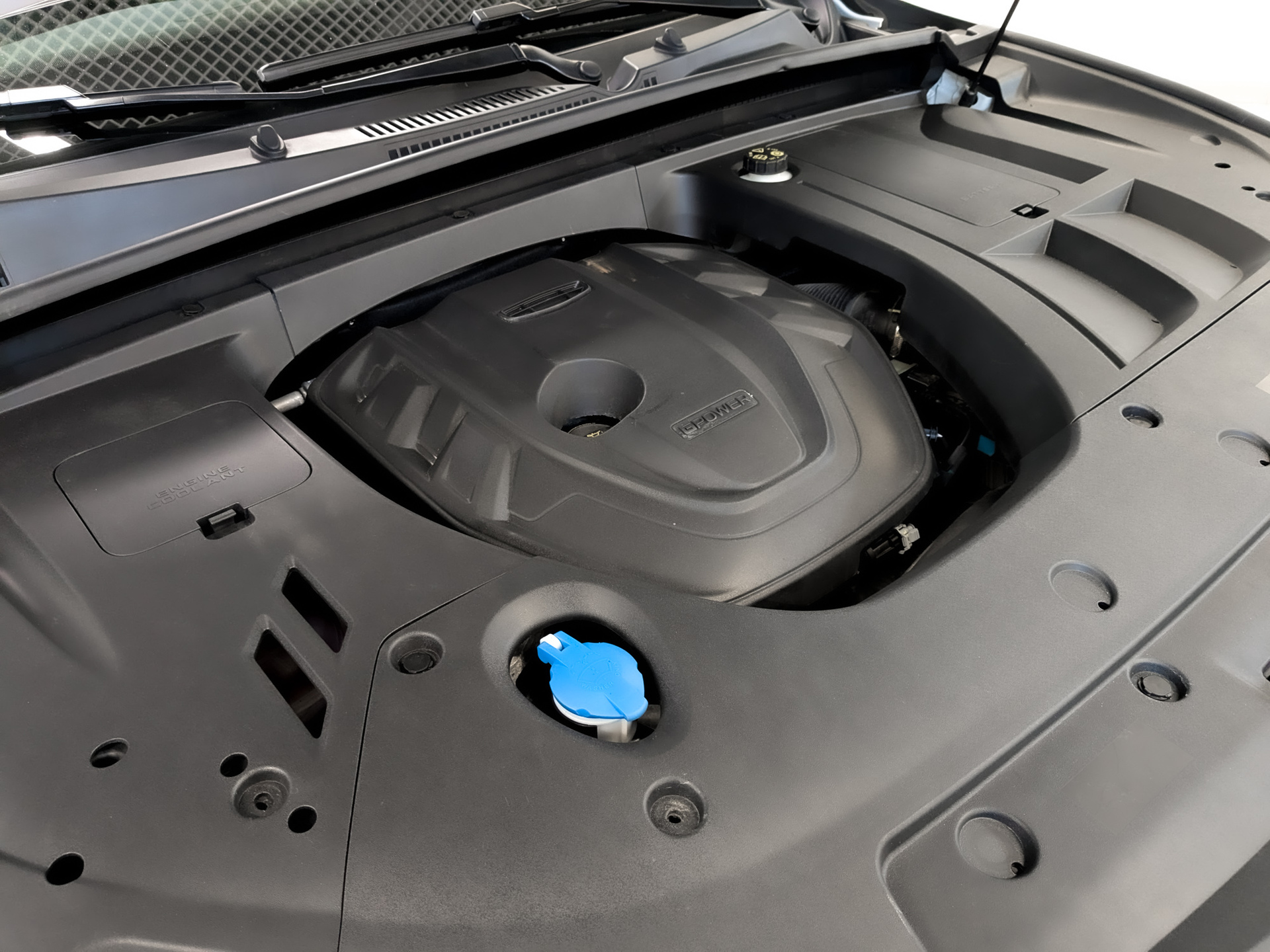 GEELY Tugella 2.00 (238 л.с), автомат, 2023, пробег 53 696 км