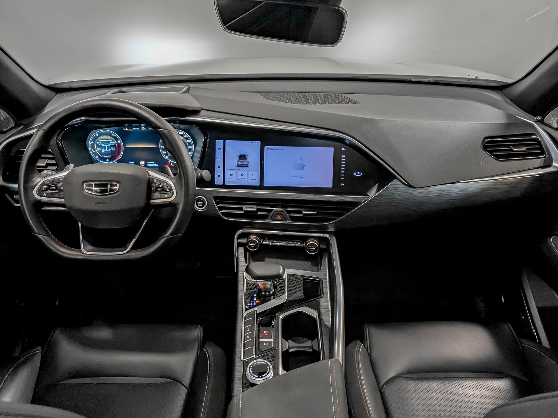 GEELY Tugella 2.00 (238 л.с), автомат, 2023, пробег 53 696 км