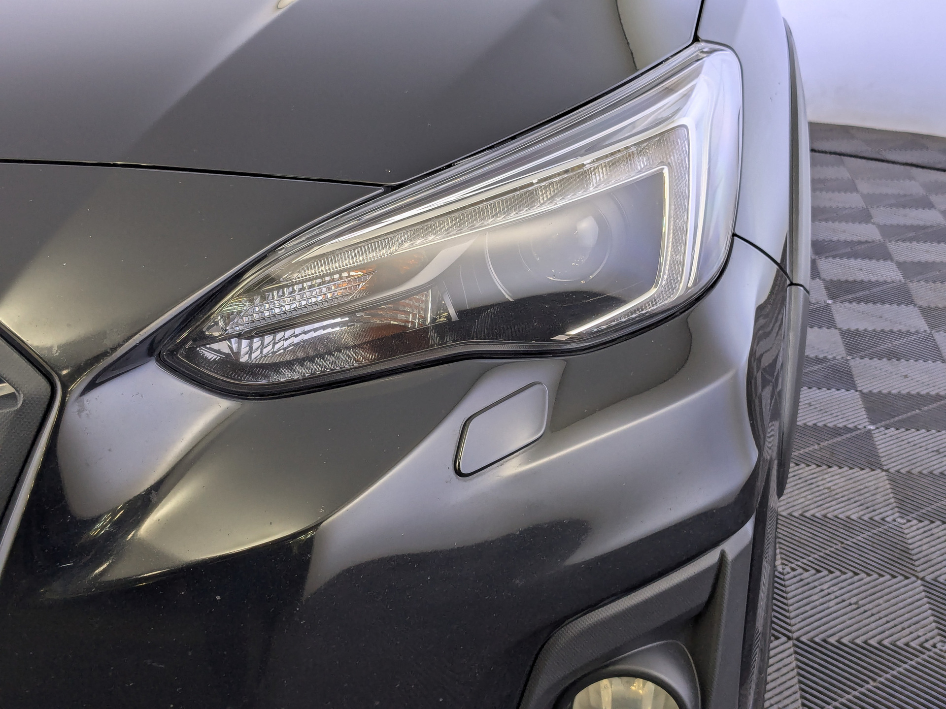 SUBARU XV 2.00 (150 л.с), автомат, 2017, пробег 103 077 км