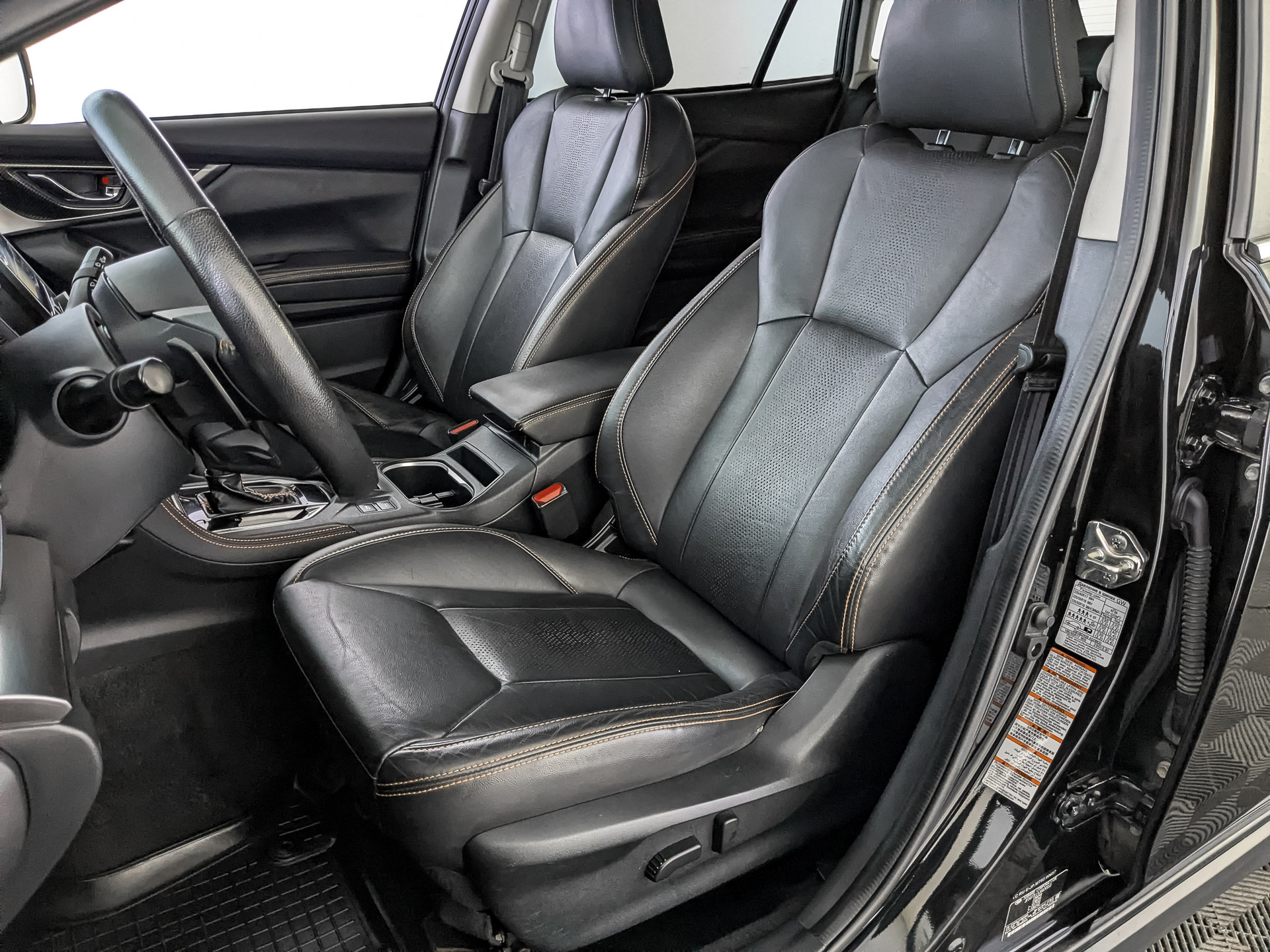 SUBARU XV 2.00 (150 л.с), автомат, 2017, пробег 103 077 км