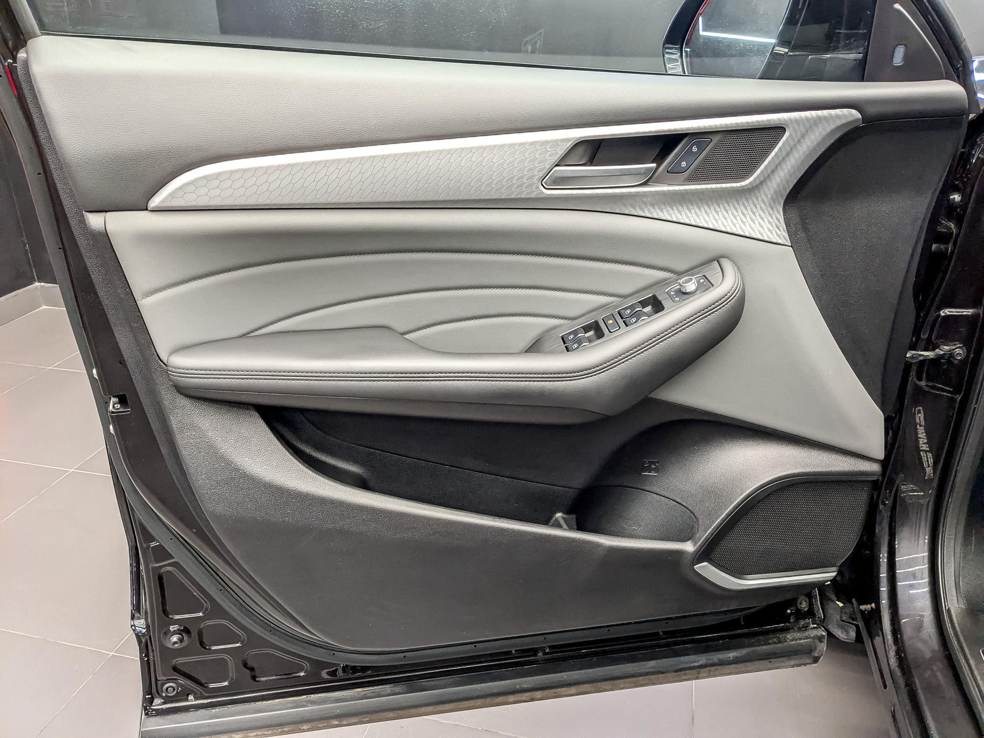 HAVAL F7 2.00 (190 л.с), автомат, 2023, пробег 94 725 км