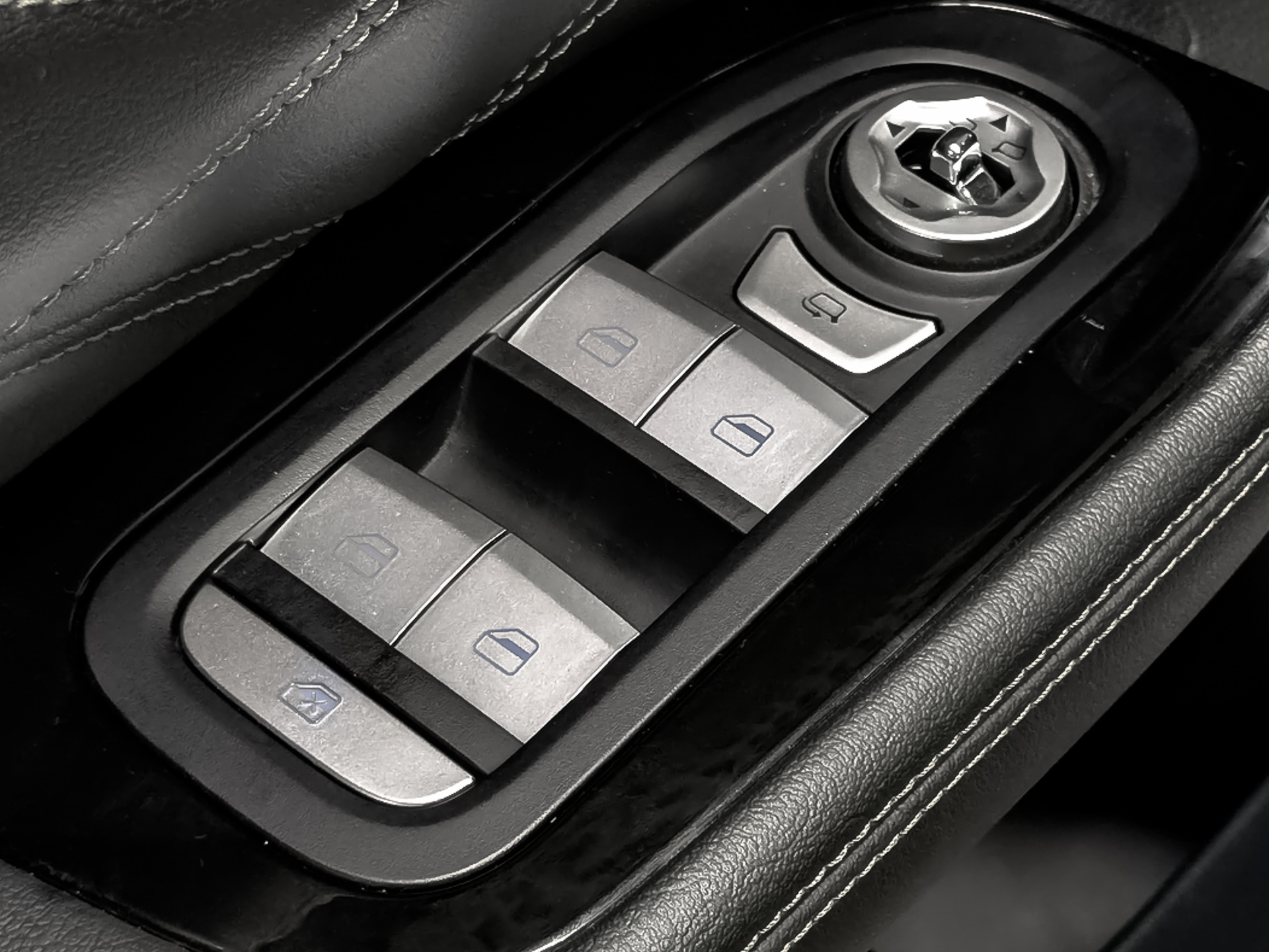 EXEED VX 2.00 (249 л.с), автомат, 2023, пробег 41 665 км