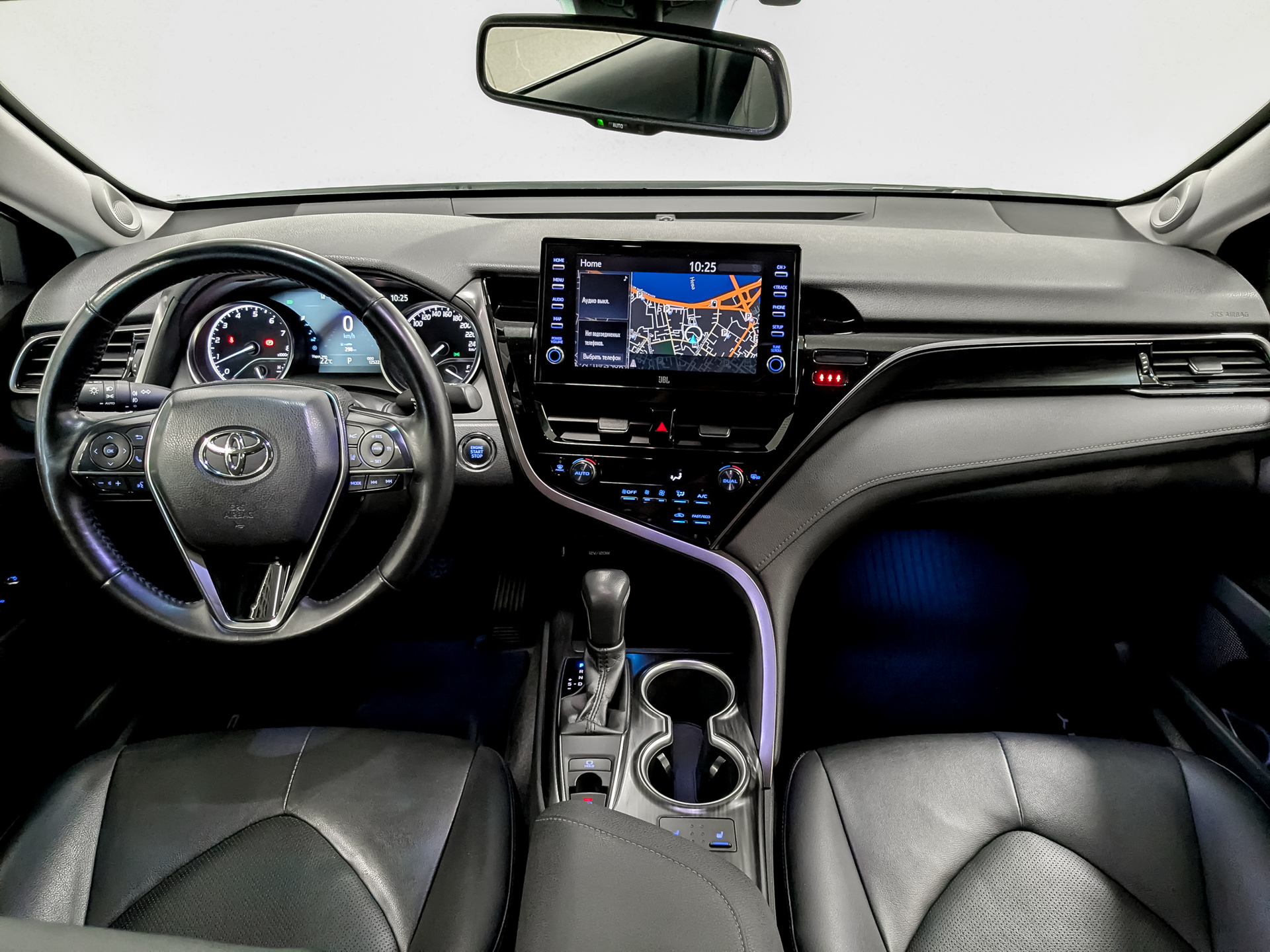 TOYOTA Camry 2.50 (200 л.с), автомат, 2021, пробег 125 203 км