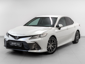 TOYOTA Camry VIII