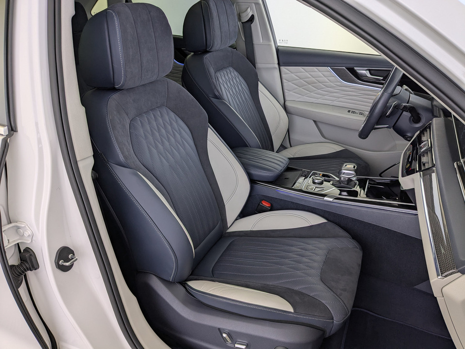 Фото Hongqi HS5 с пробегом 33092 км