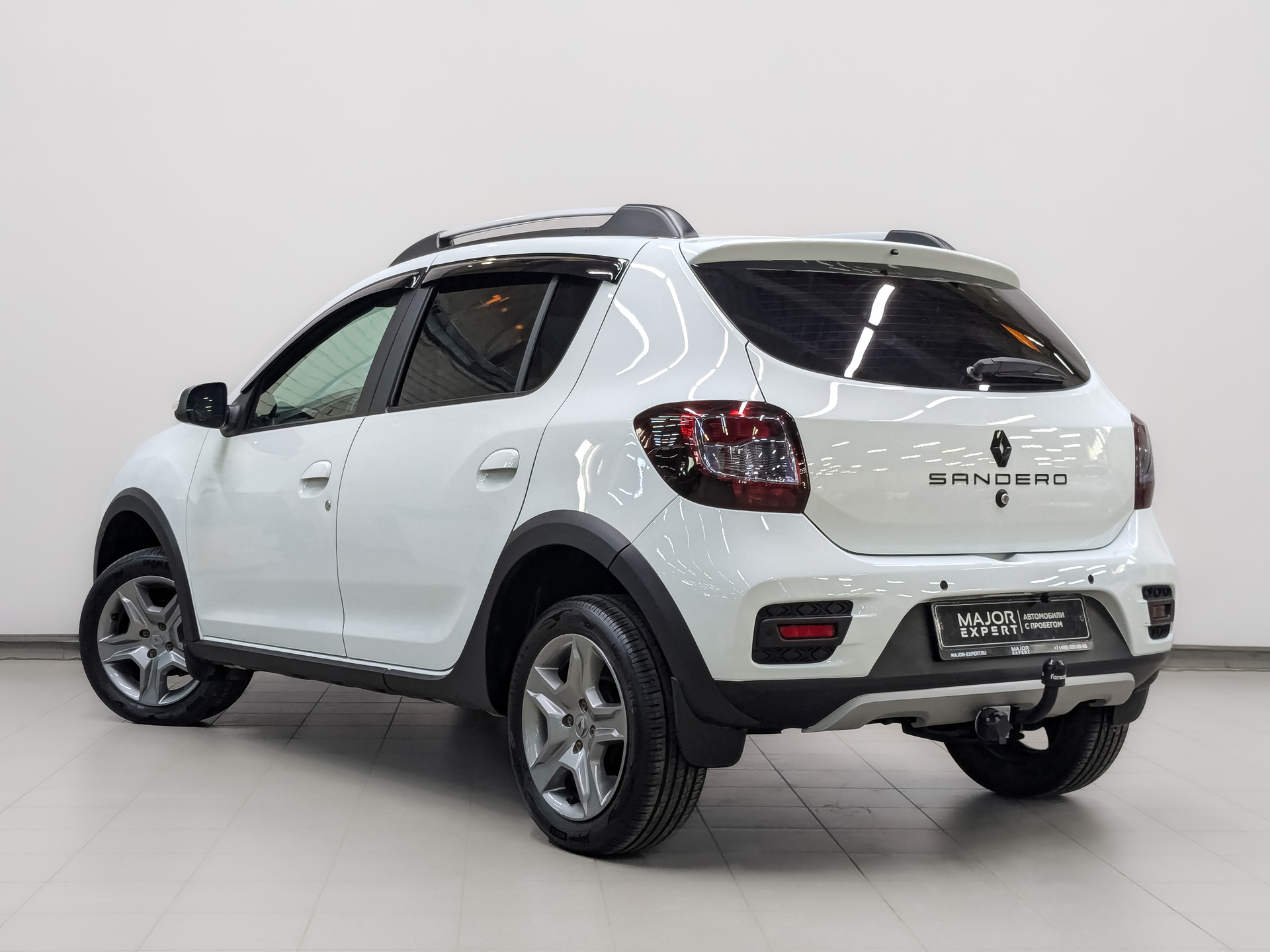 RENAULT Sandero 1.60 (113 л.с), автомат, 2021, пробег 118 222 км