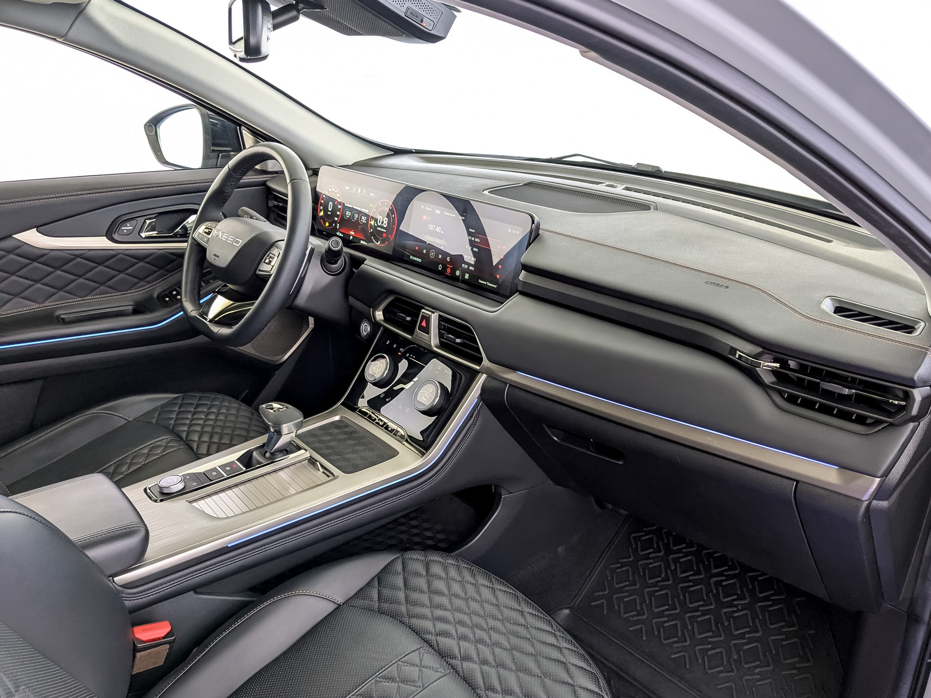 EXEED TXL 2.00 (197 л.с), автомат, 2023, пробег 33 105 км