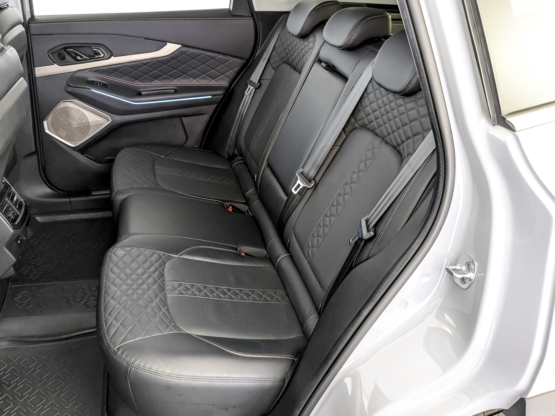 EXEED TXL 2.00 (197 л.с), автомат, 2023, пробег 33 105 км