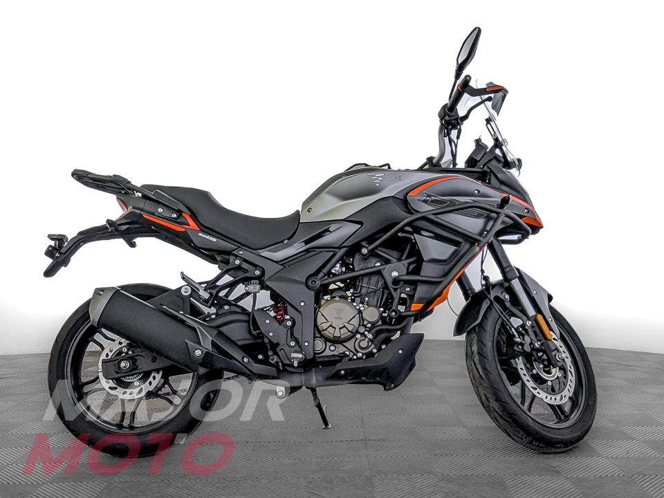 Voge 300 DS - фото №1