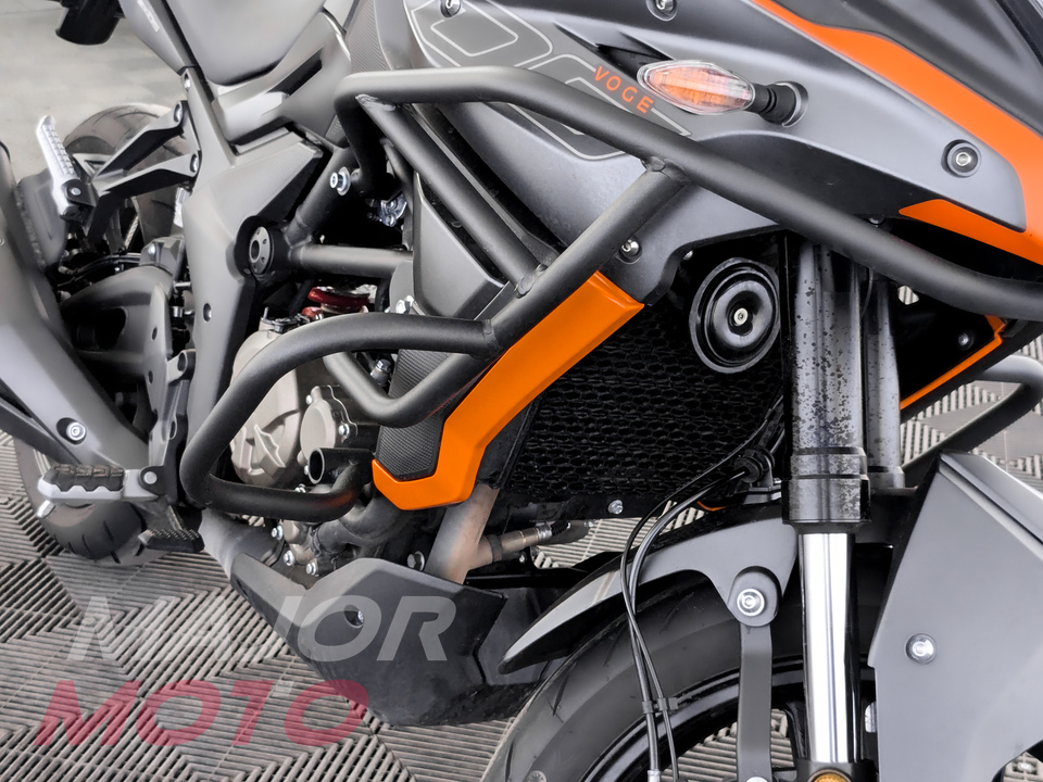 Voge 300 DS - фото №16