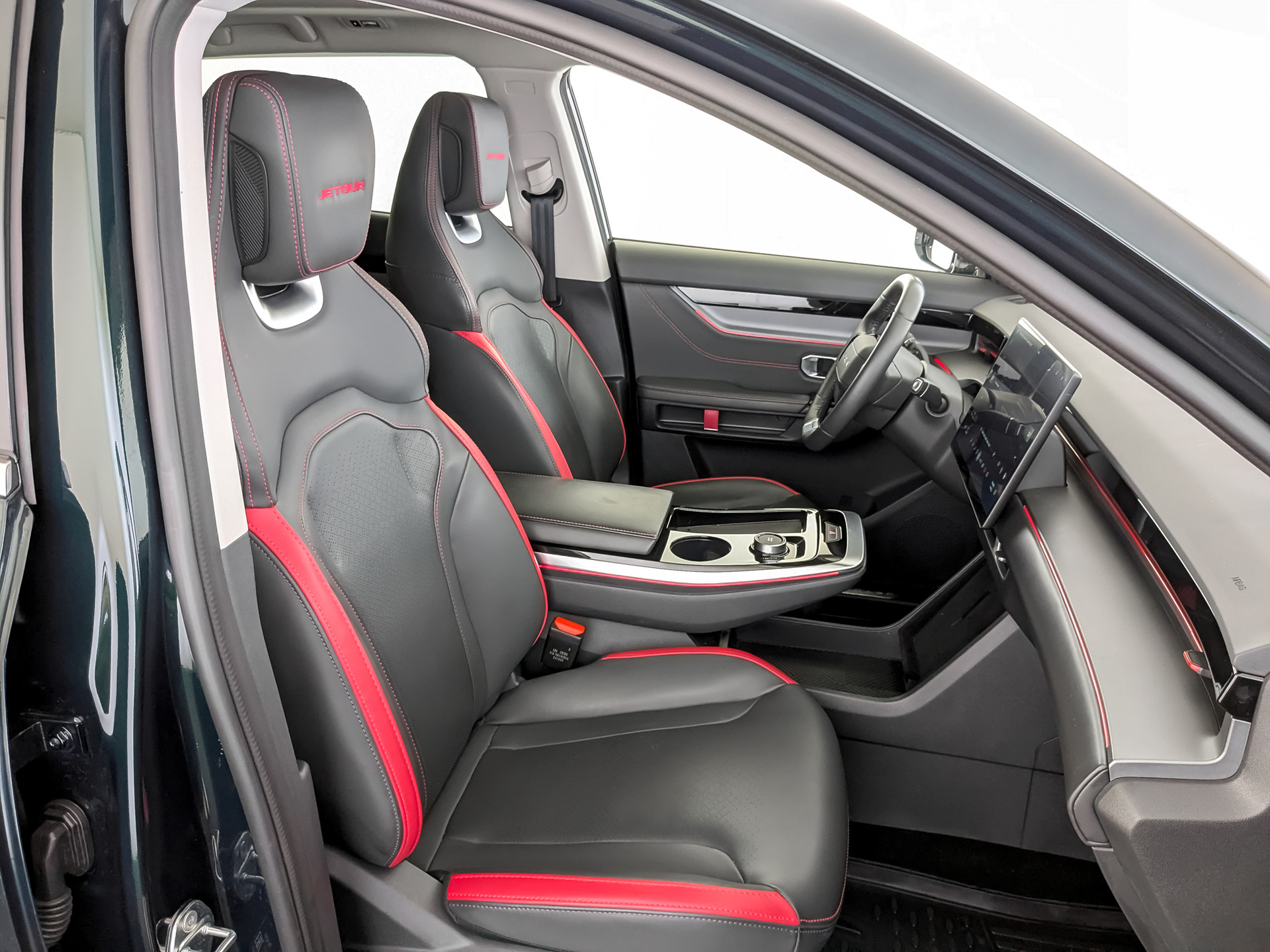 JETOUR Dashing 1.60 (186 л.с), автомат, 2024, пробег 17 098 км
