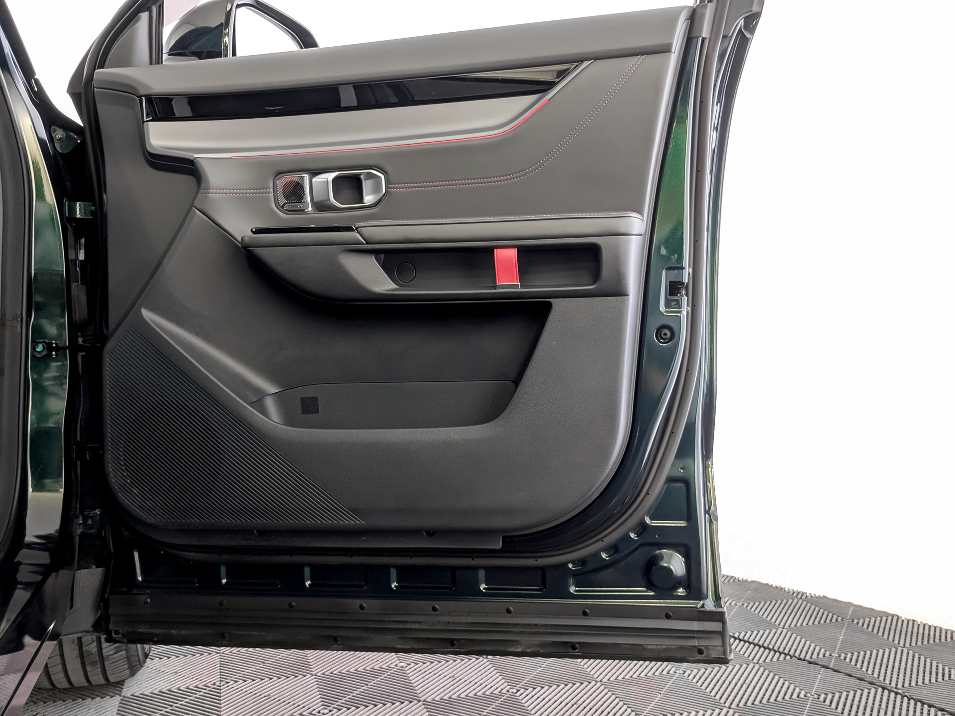 JETOUR Dashing 1.60 (186 л.с), автомат, 2024, пробег 17 098 км