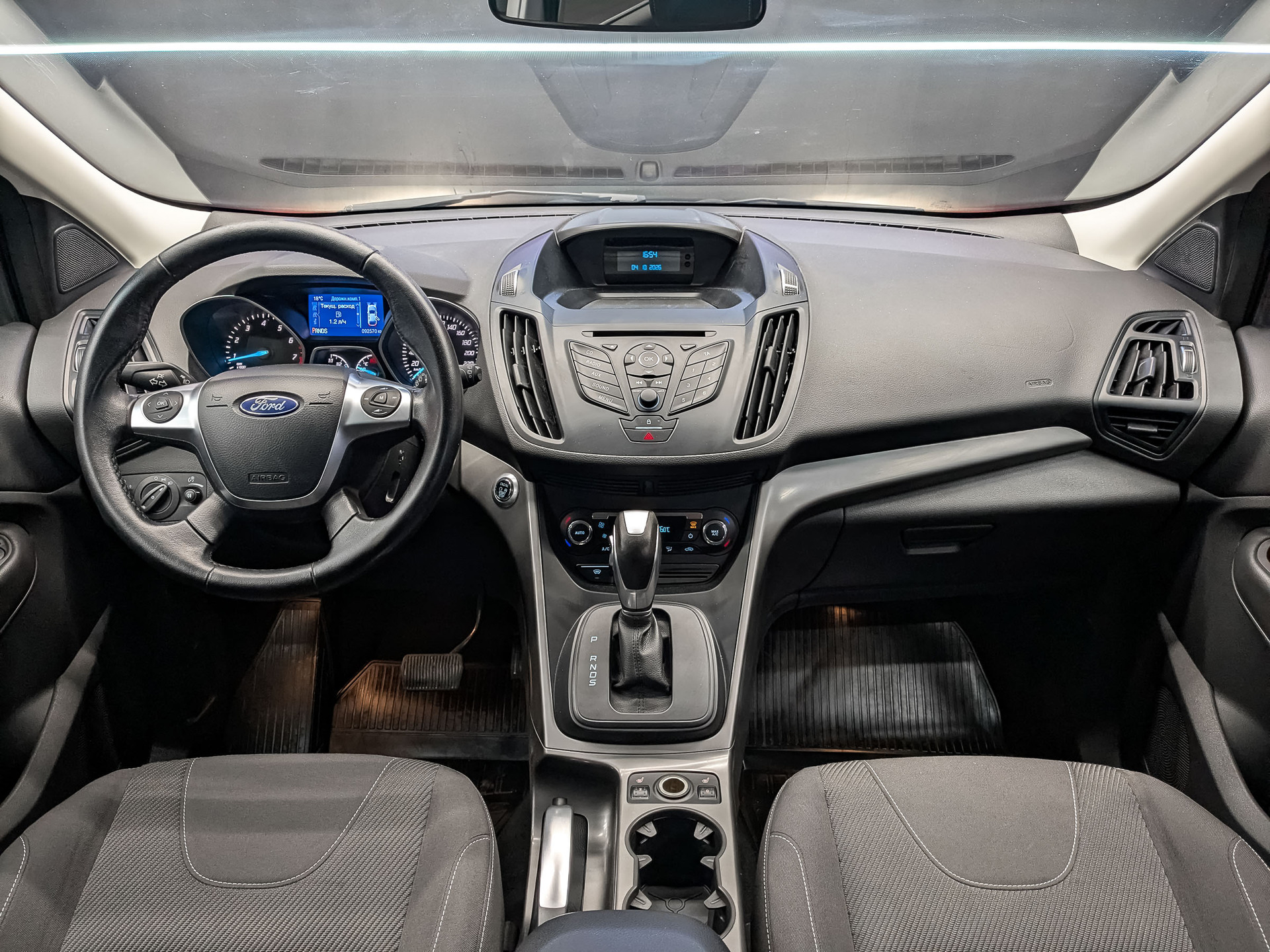 FORD Kuga 1.60 (150 л.с), автомат, 2016, пробег 92 565 км