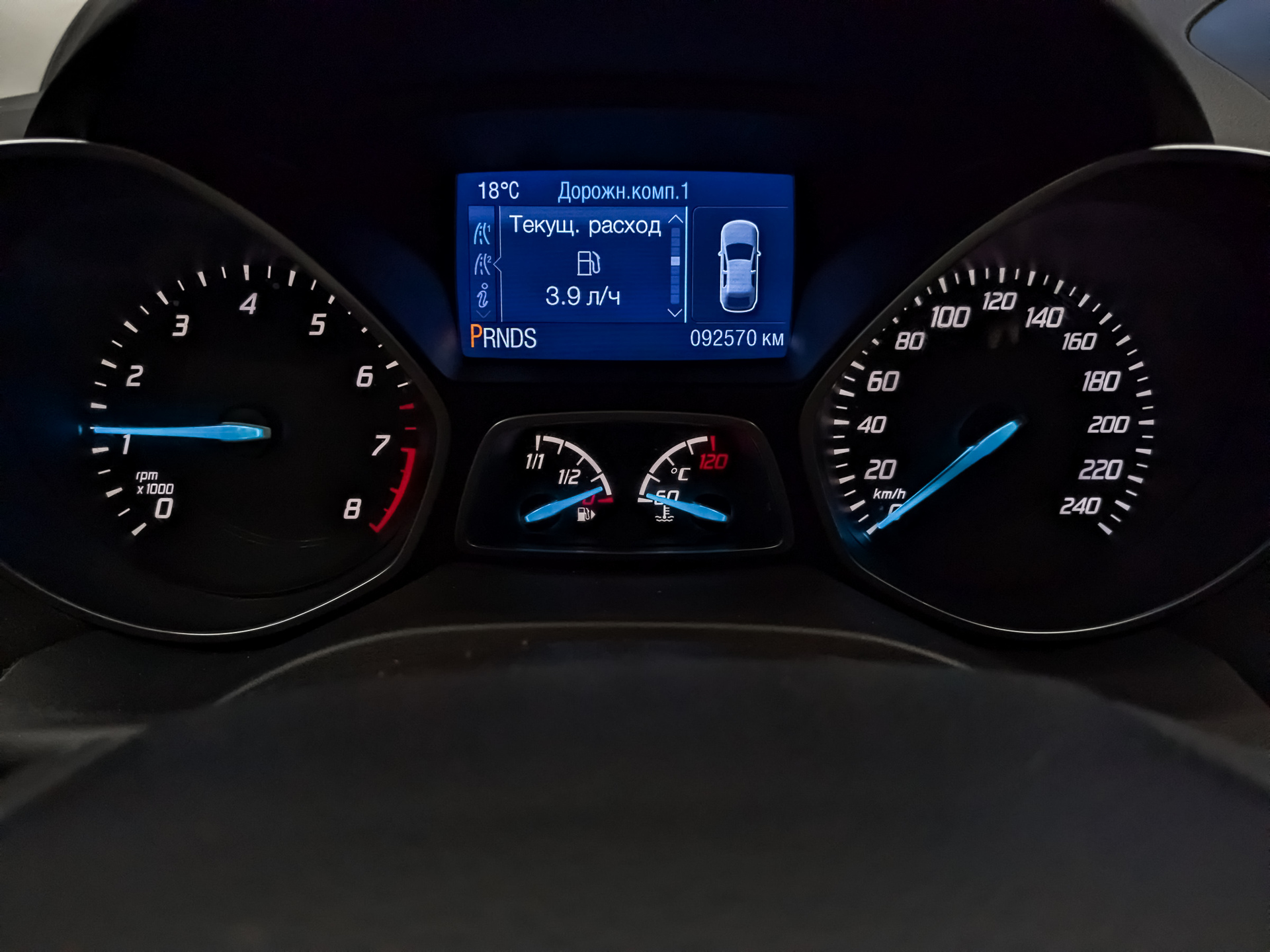 FORD Kuga 1.60 (150 л.с), автомат, 2016, пробег 92 565 км