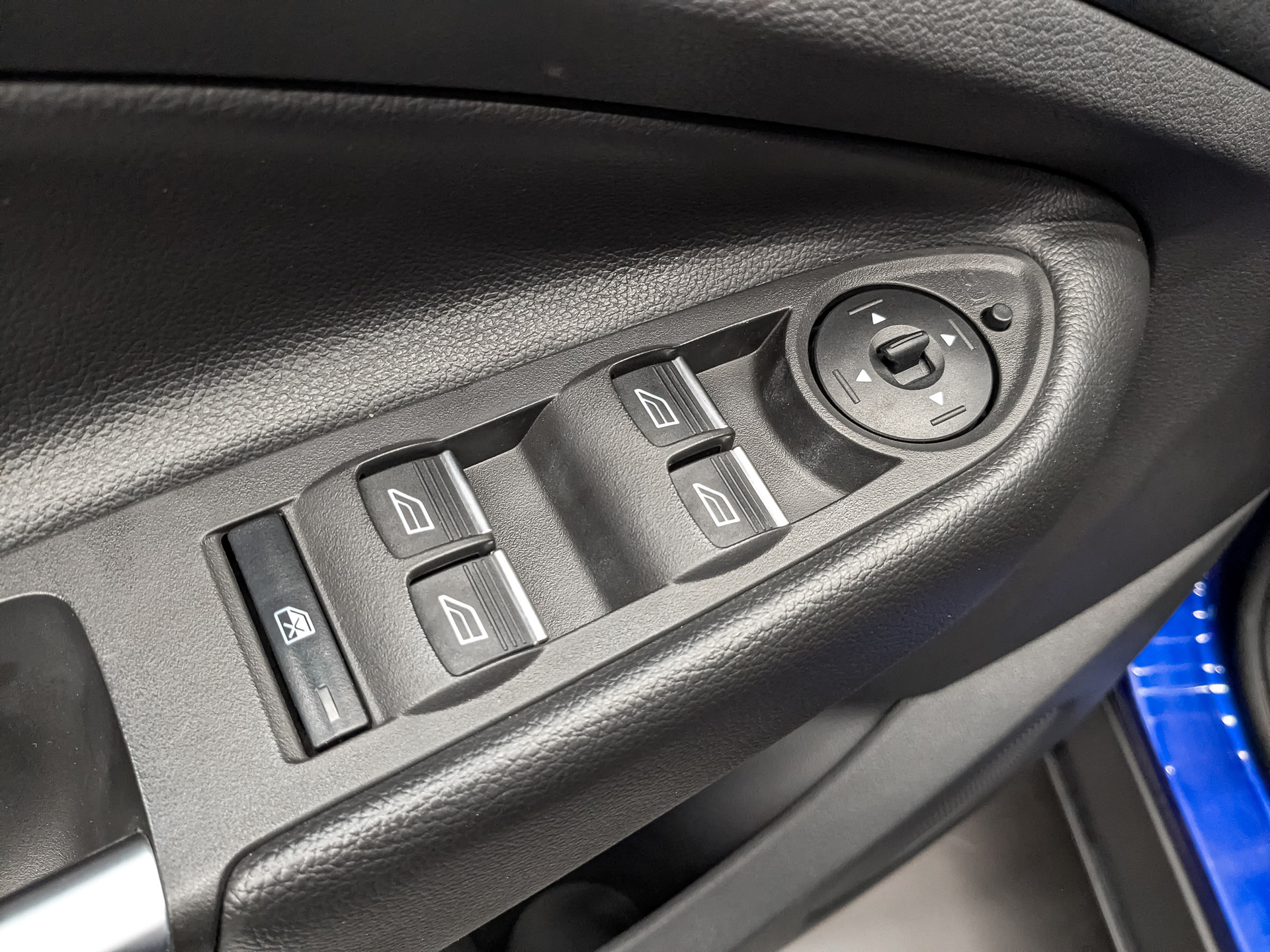FORD Kuga 1.60 (150 л.с), автомат, 2016, пробег 92 565 км