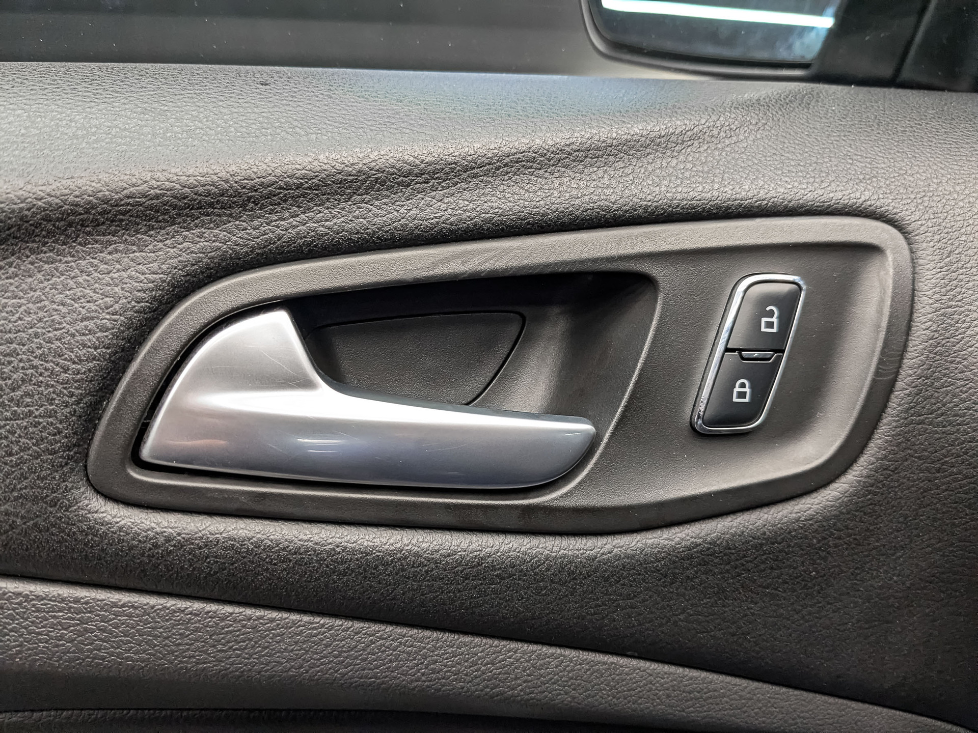 FORD Kuga 1.60 (150 л.с), автомат, 2016, пробег 92 565 км