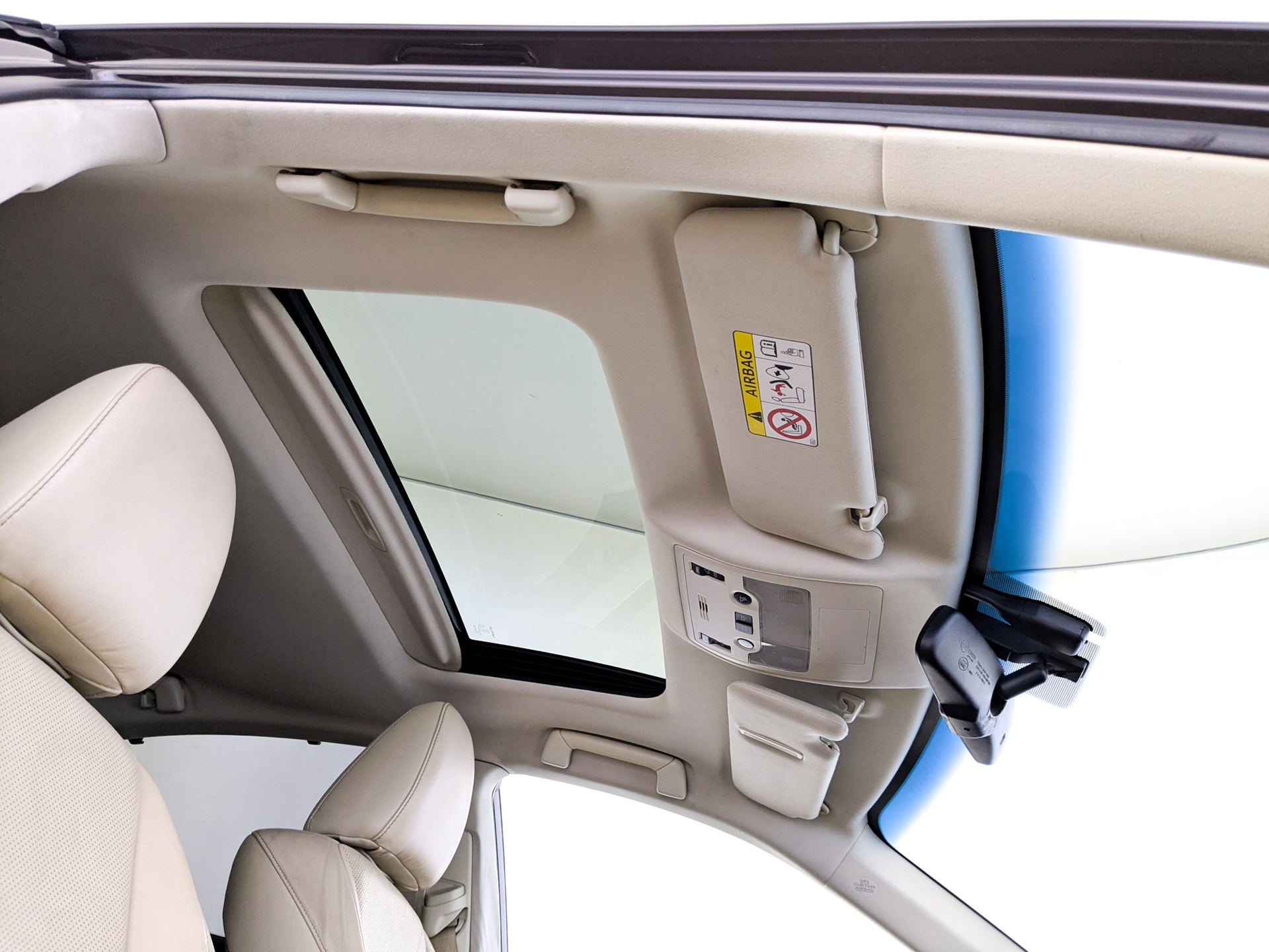 LEXUS ES 2.50 (184 л.с), автомат, 2014, пробег 139 704 км